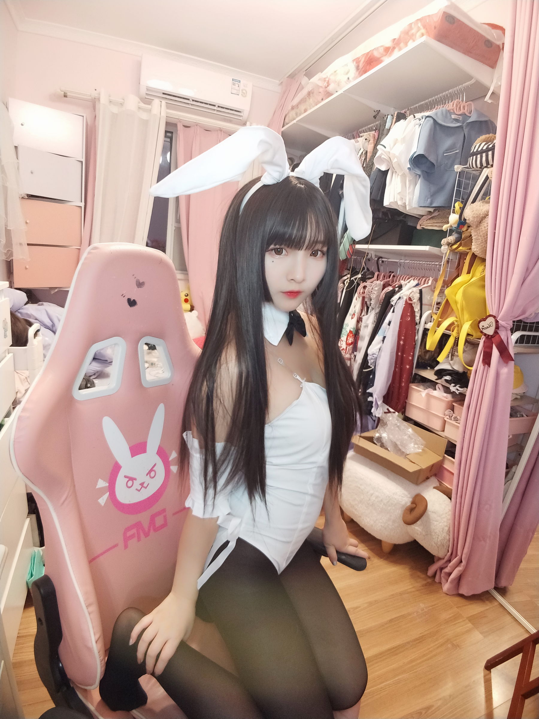 二次元美女古川kagura 黑丝兔女郎 [24P]