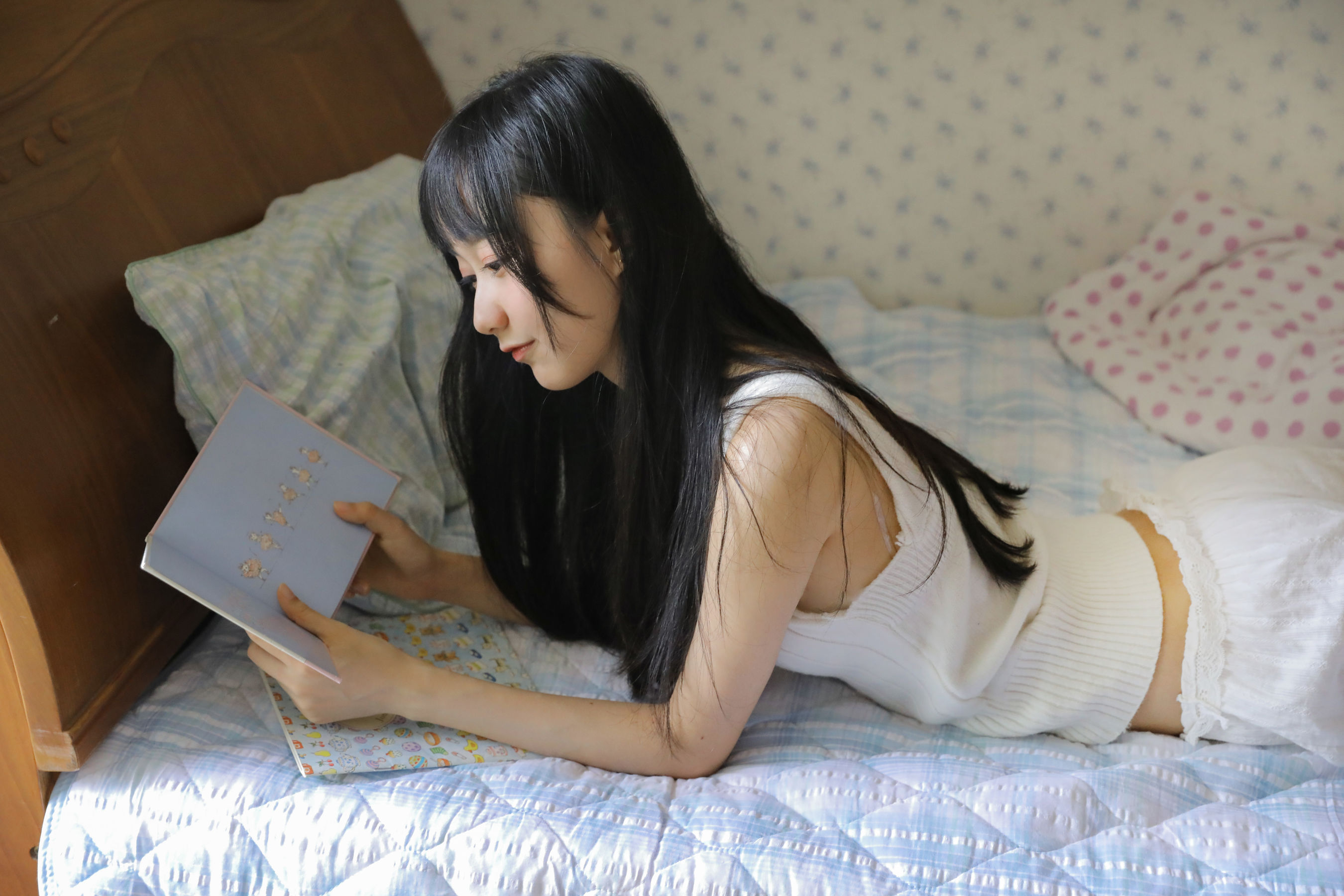 [萝莉COS] 木绵绵OwO – 绵相随 厨娘+我的宝贝+购物 [29P]