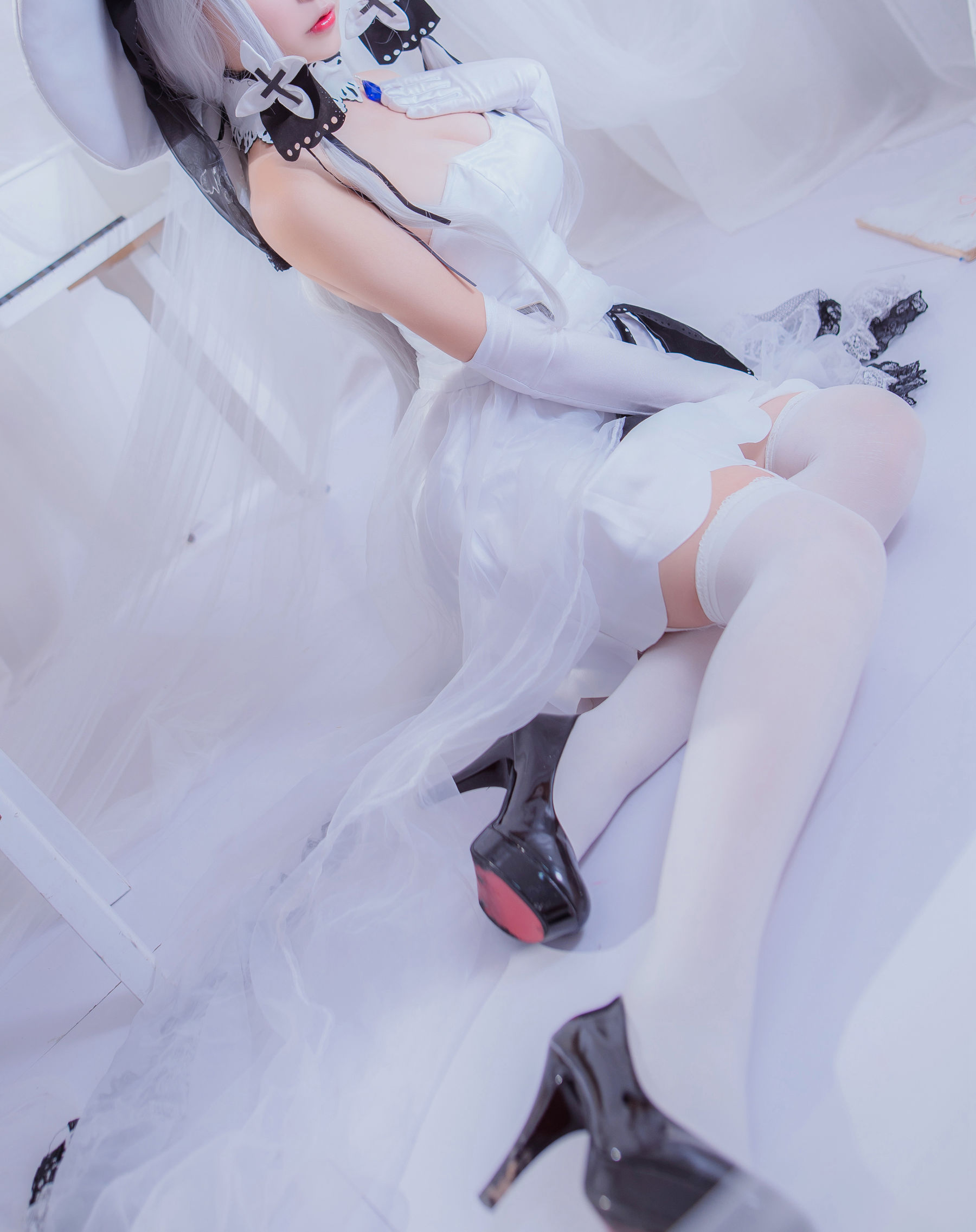 [Cosplay写真] 人气Coser二佐Nisa – 碧蓝航线 光辉 [36P]