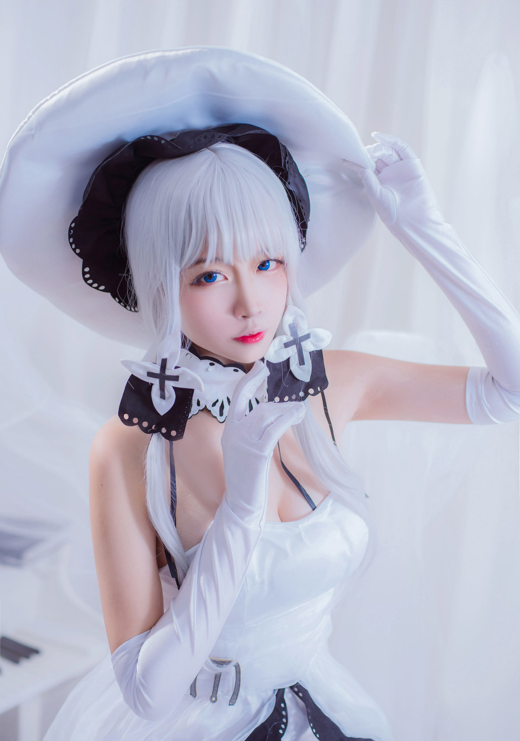 [Cosplay写真] 人气Coser二佐Nisa – 碧蓝航线 光辉 [36P]