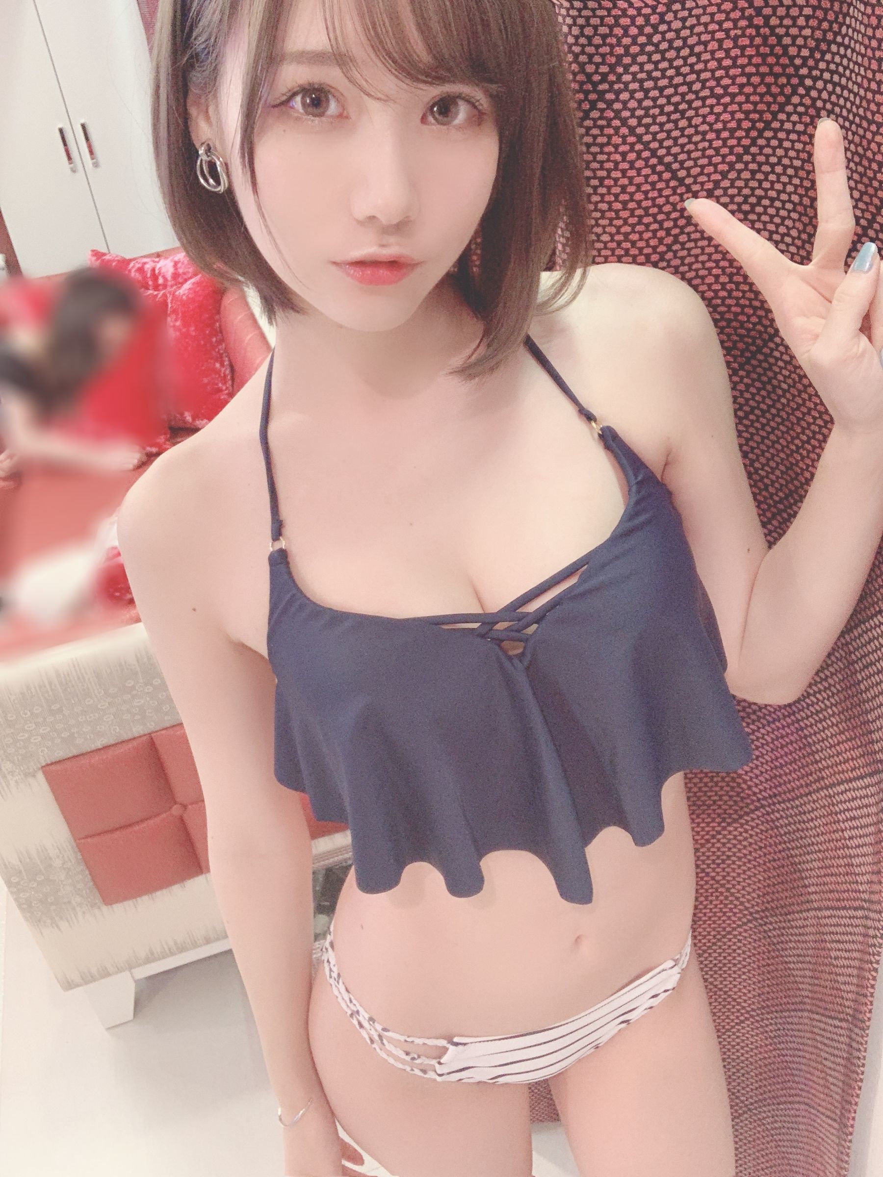 日本甜美COSERけんけん[fantia] 2020.08 ネイビービキニ海军比基尼 [12P]