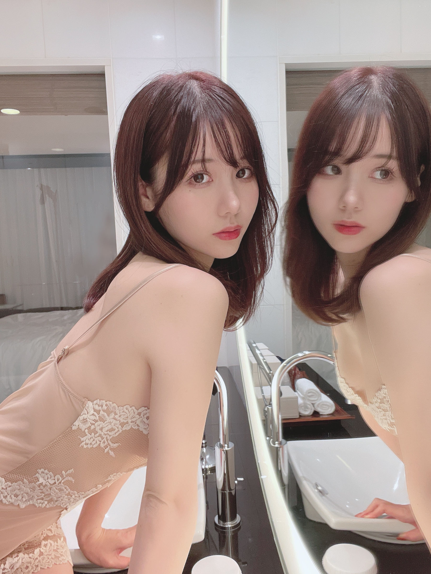 日本甜美COSERけんけん[fantia] 20211124-透け肌キャミソール [17P]