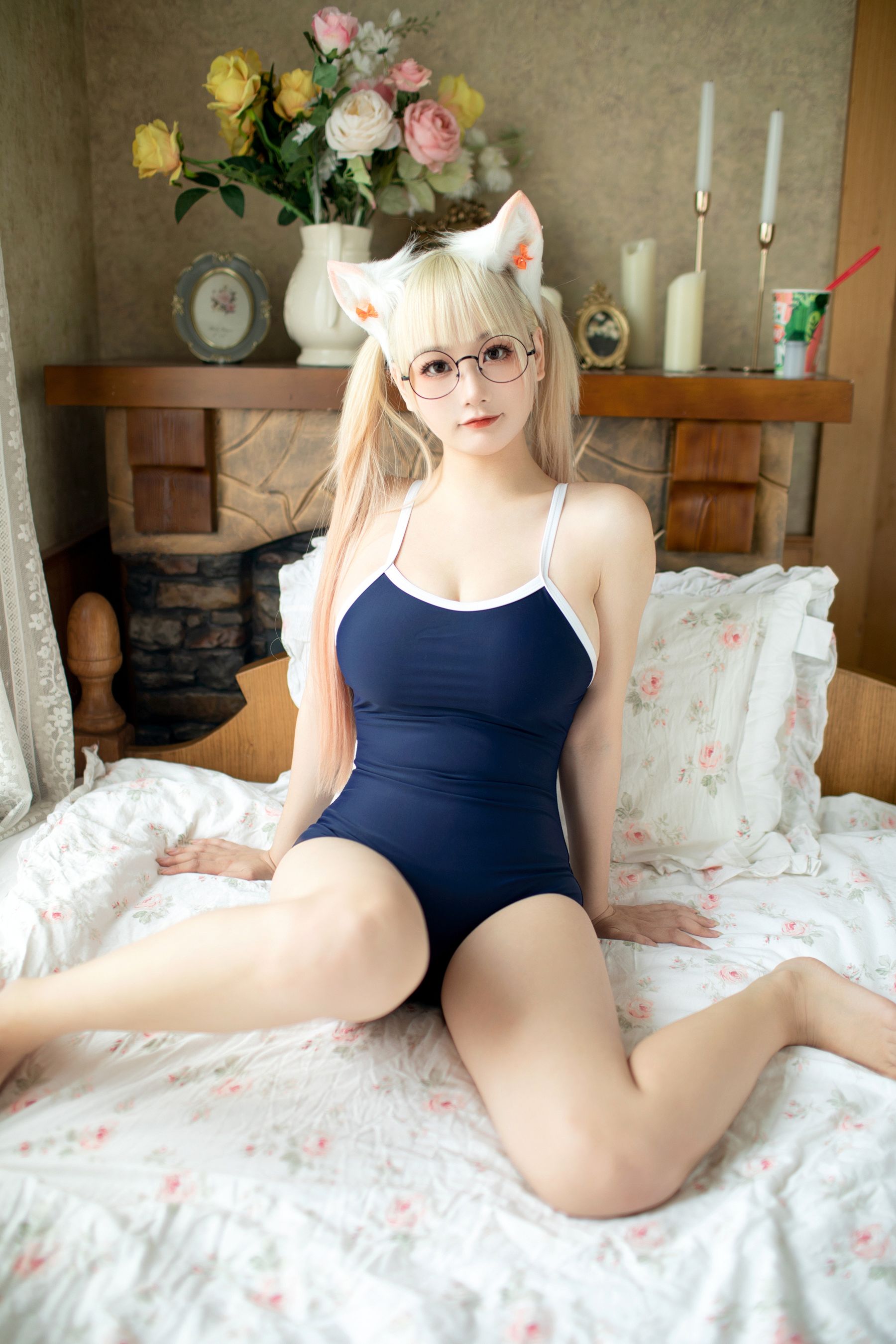 会拍照的咔咔 – 喵喵死库水 [10P]