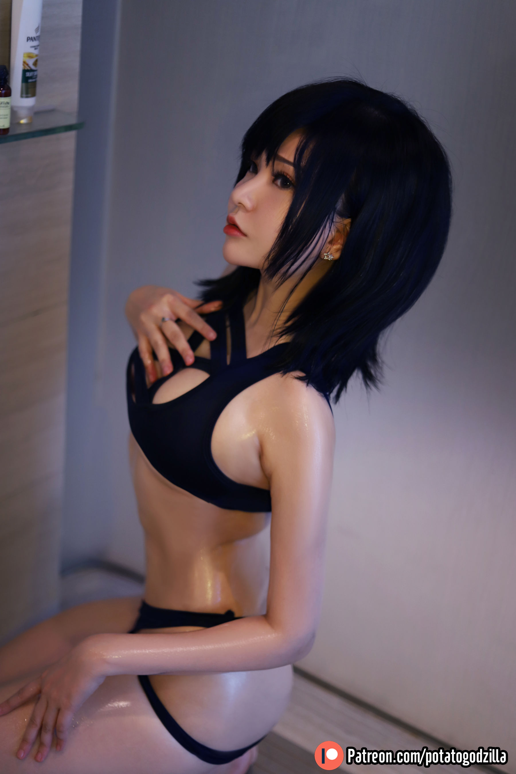 Coser小姐姐Potato Godzilla – Shower Time [20P]