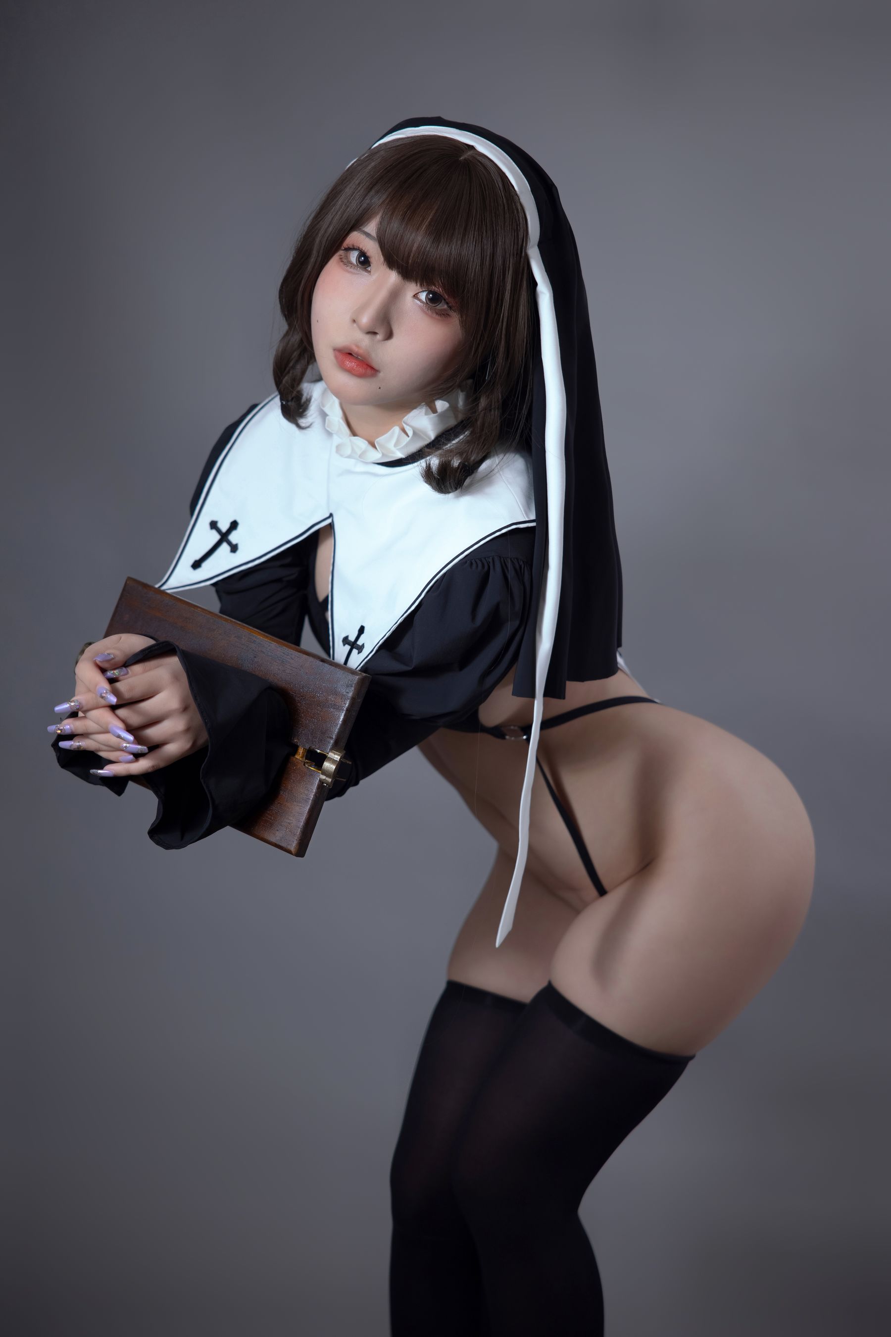 yuuhui玉汇 – 罪罚修女 [95P]