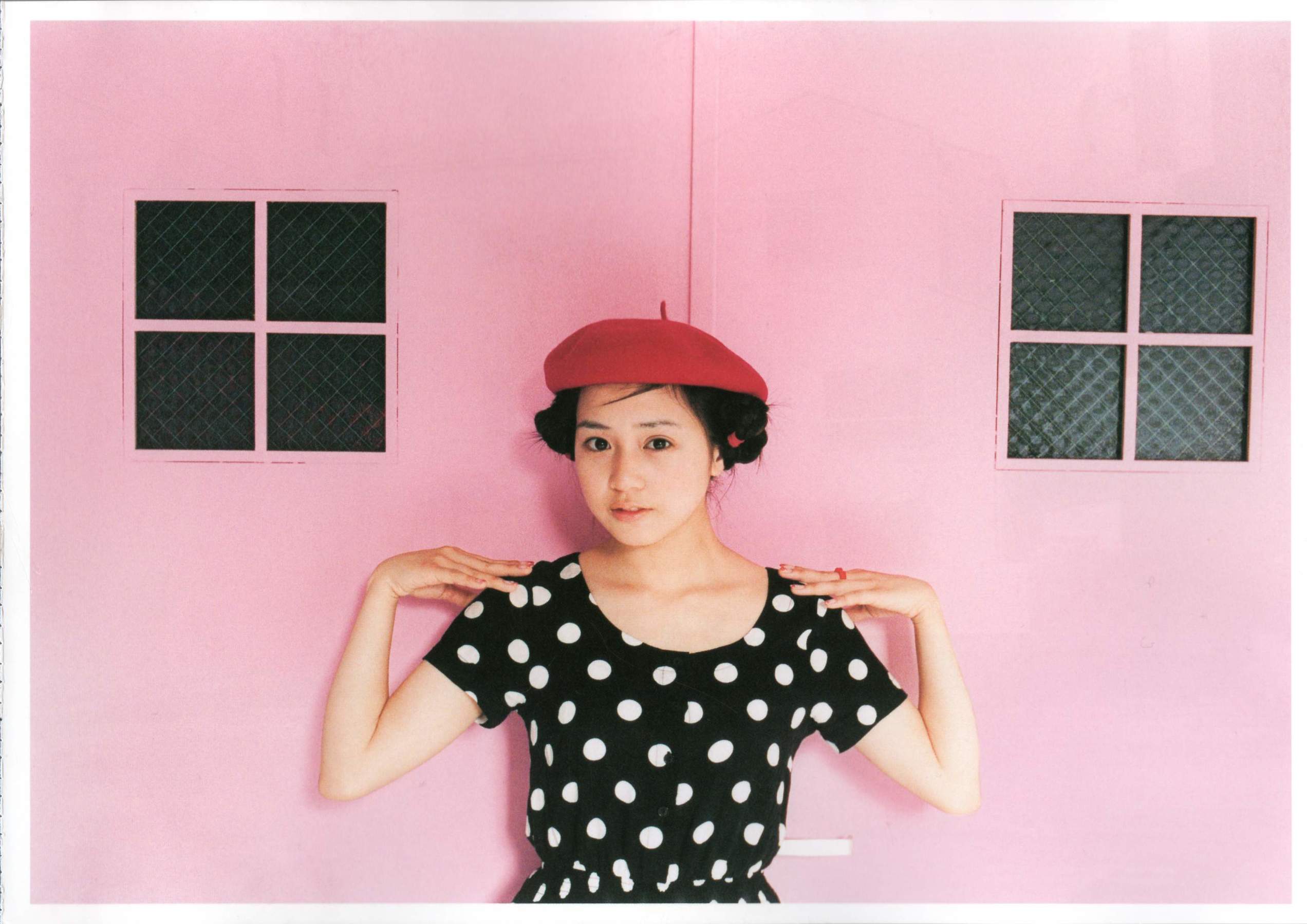 奥仲麻琴 《RUN RUN まこと》 摄影 川岛 小鸟 [156P]