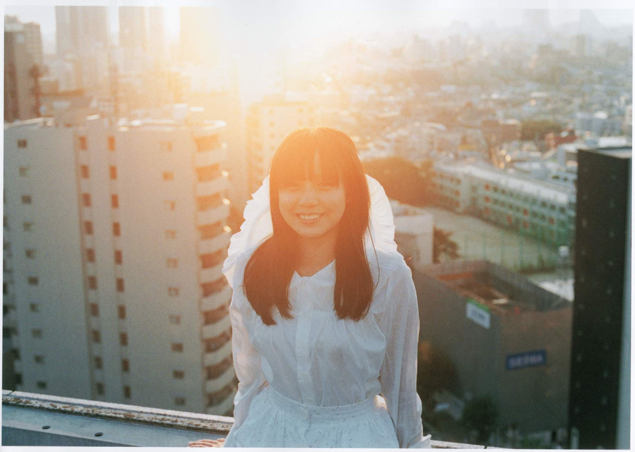 奥仲麻琴 《RUN RUN まこと》 摄影 川岛 小鸟 [156P]