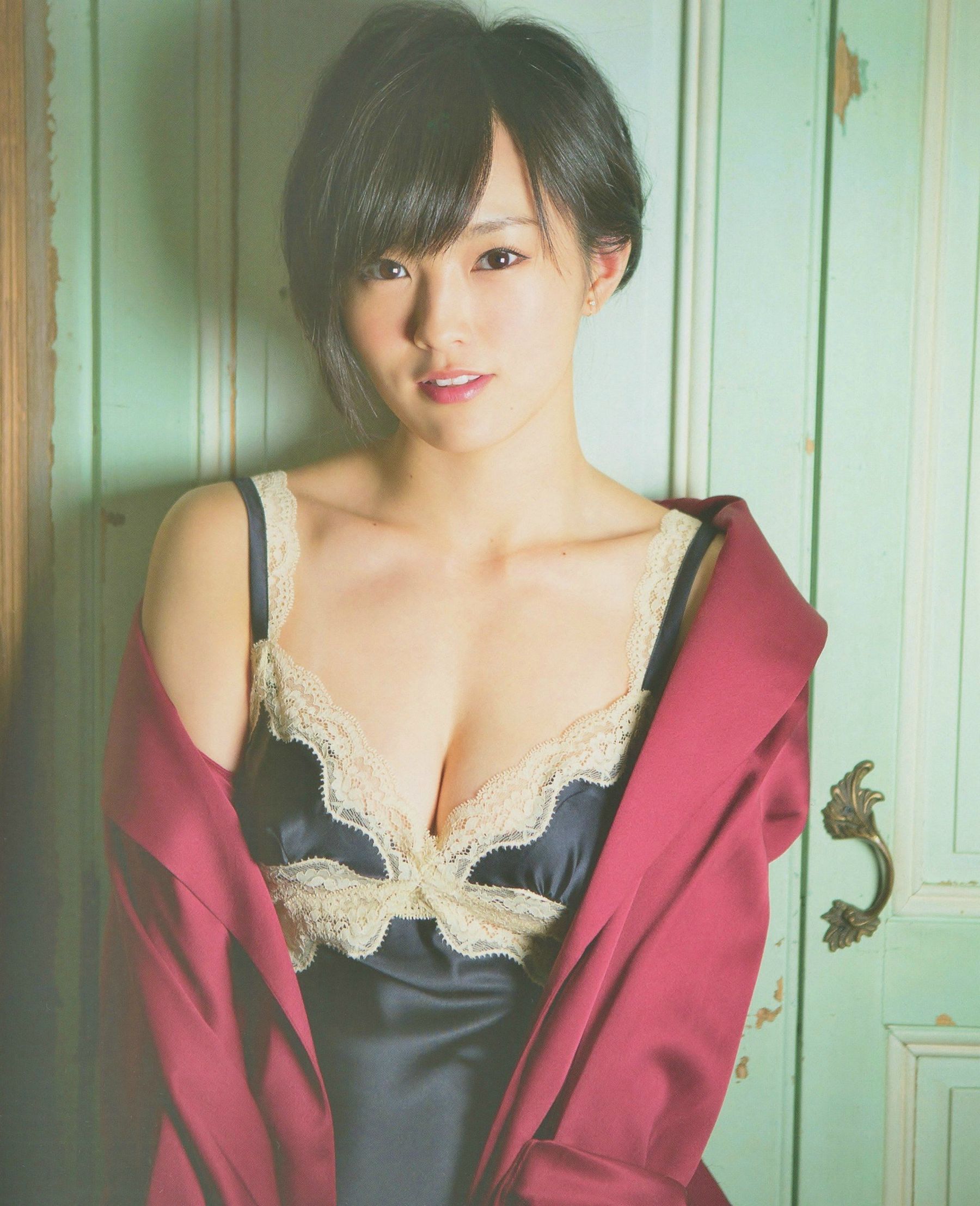 [BUBKA] 2014.07 山本彩 木下春奈 [16P]