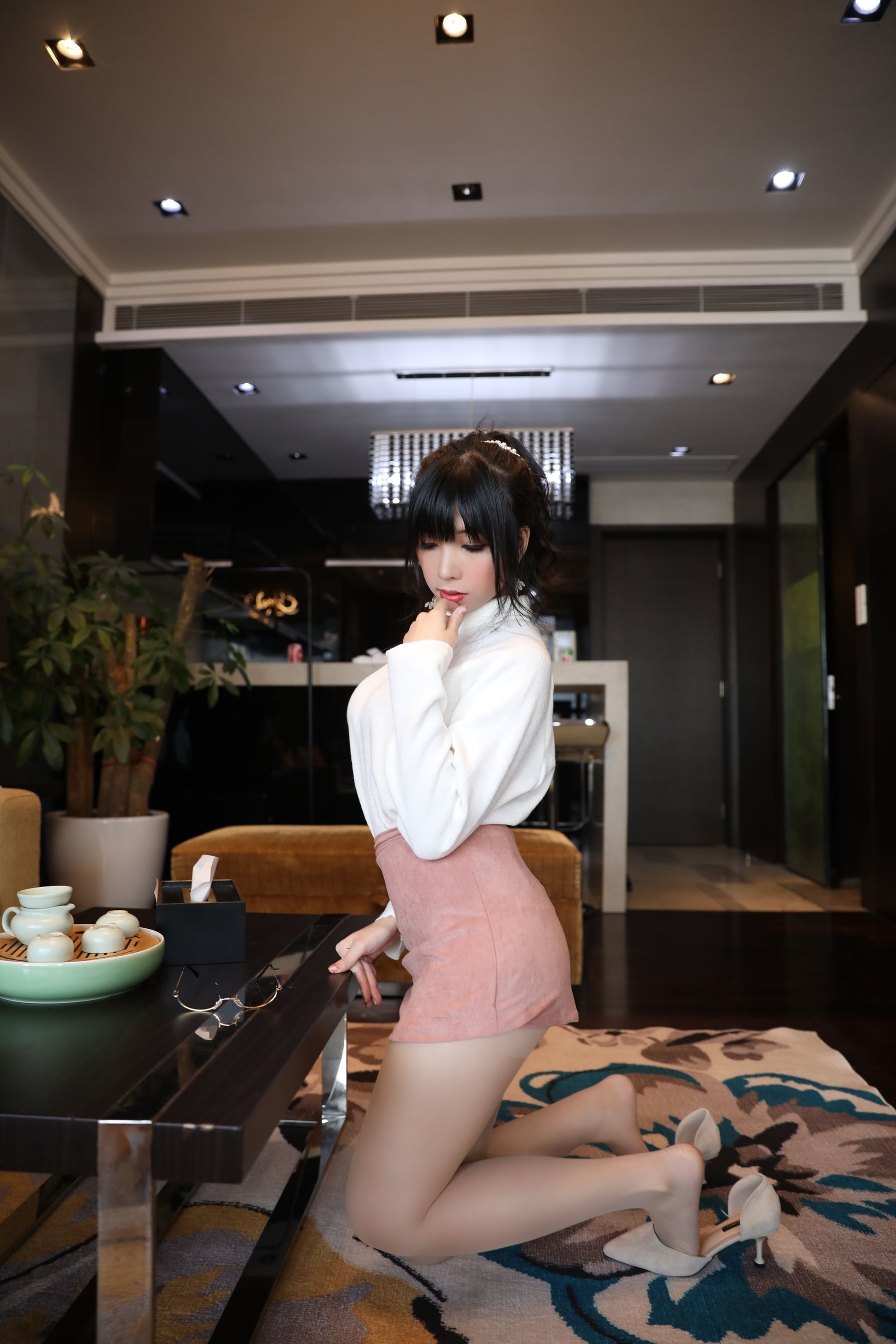 二次元巨乳美女鹿野希 单马尾眼镜娘 [101P]