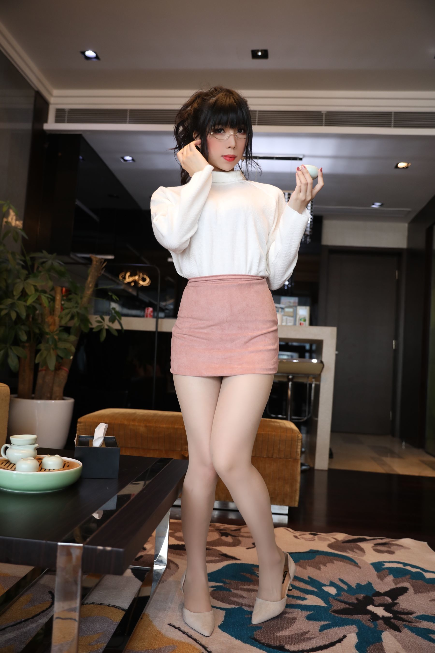 二次元巨乳美女鹿野希 单马尾眼镜娘 [101P]