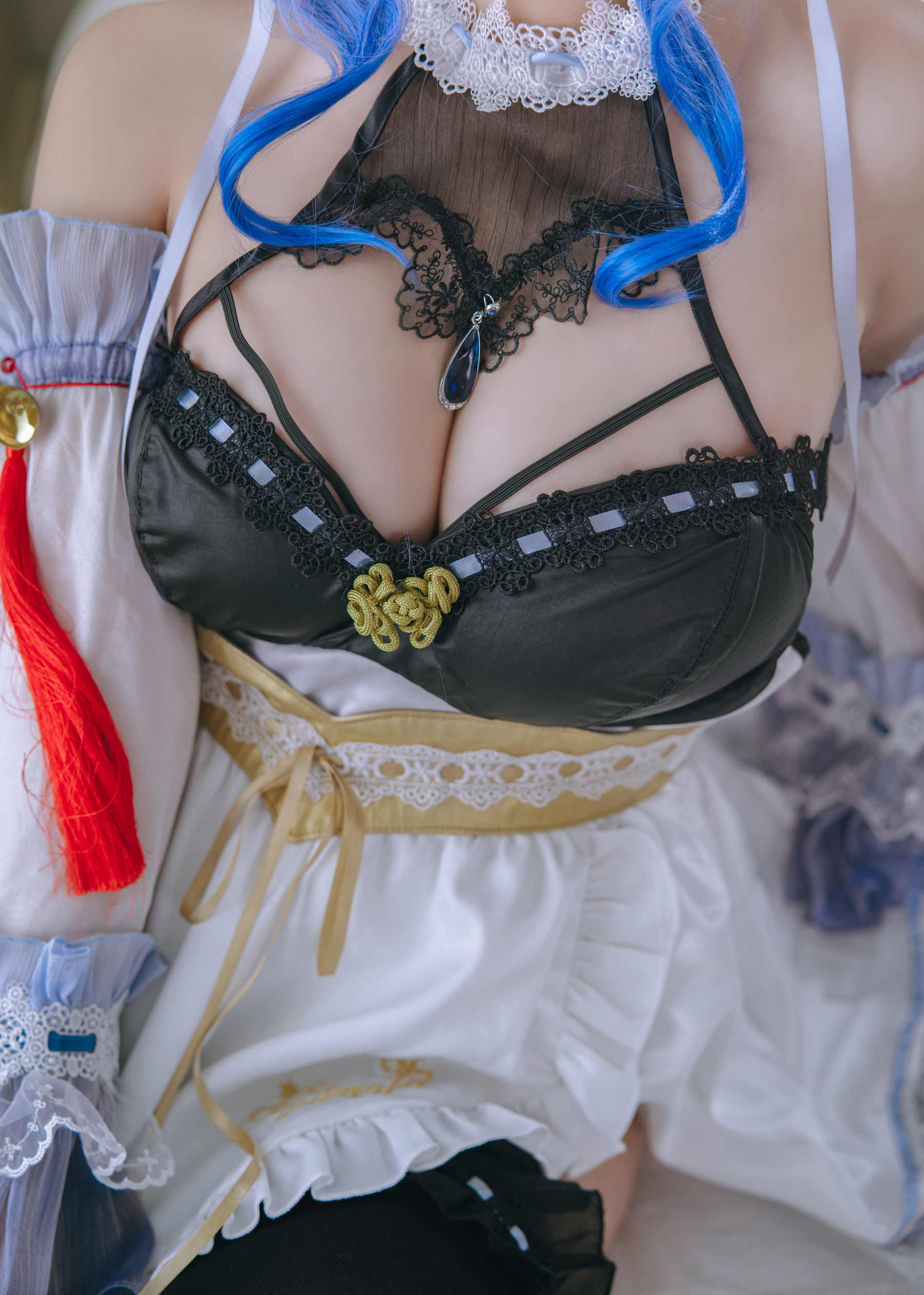 Cosplay日奈娇 – 甘雨女仆 [23P]