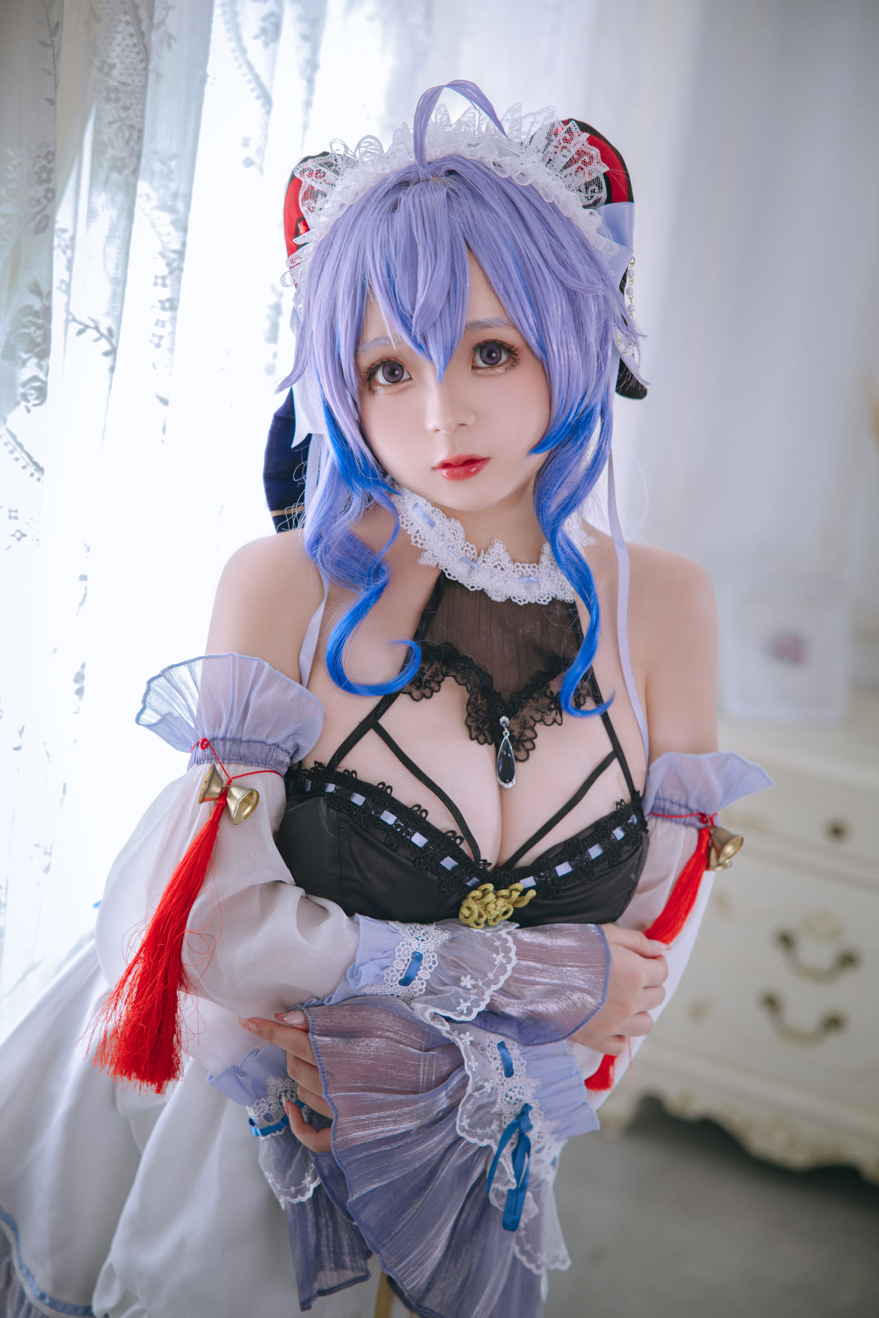 Cosplay日奈娇 – 甘雨女仆 [23P]