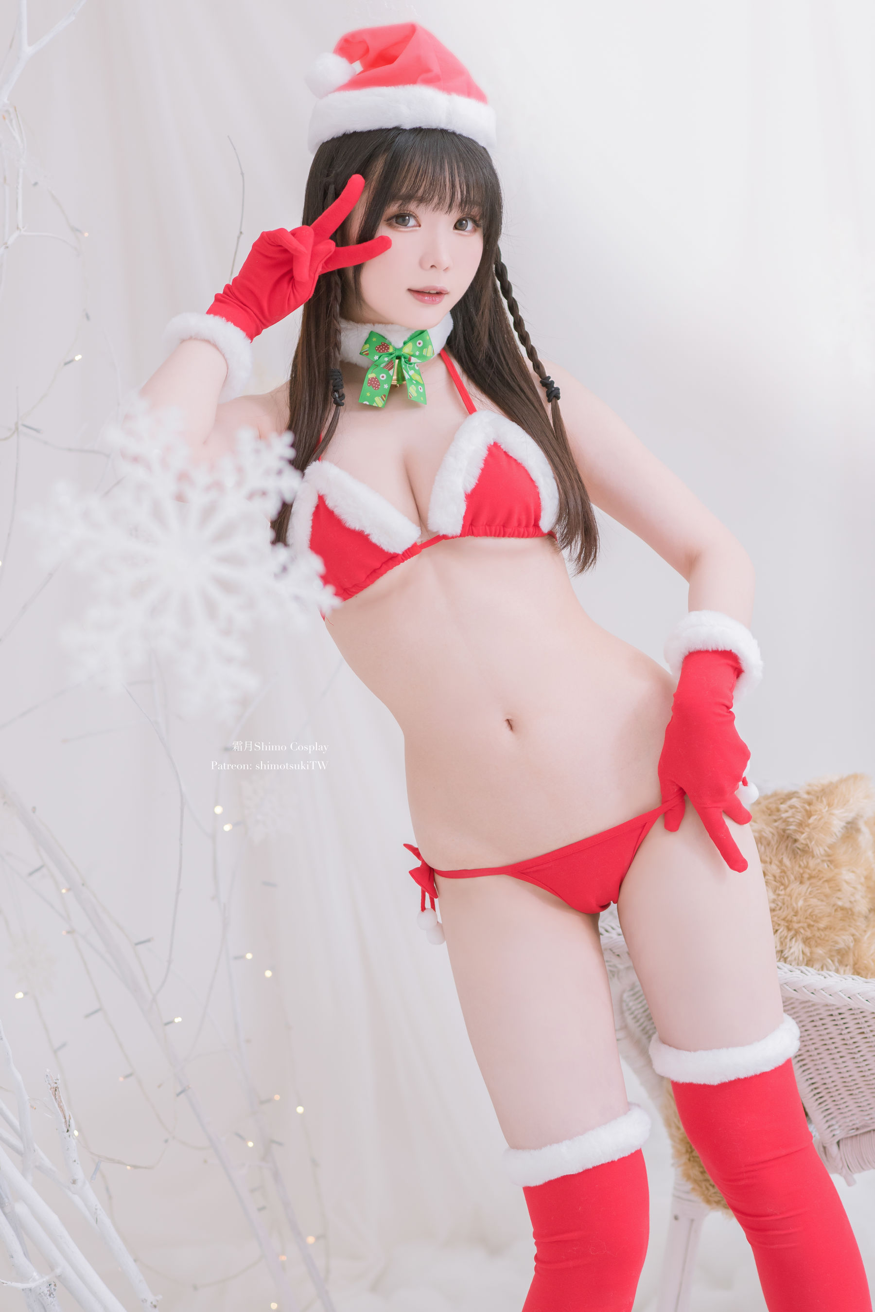 微博妹纸霜月shimo – 圣诞 [16P]