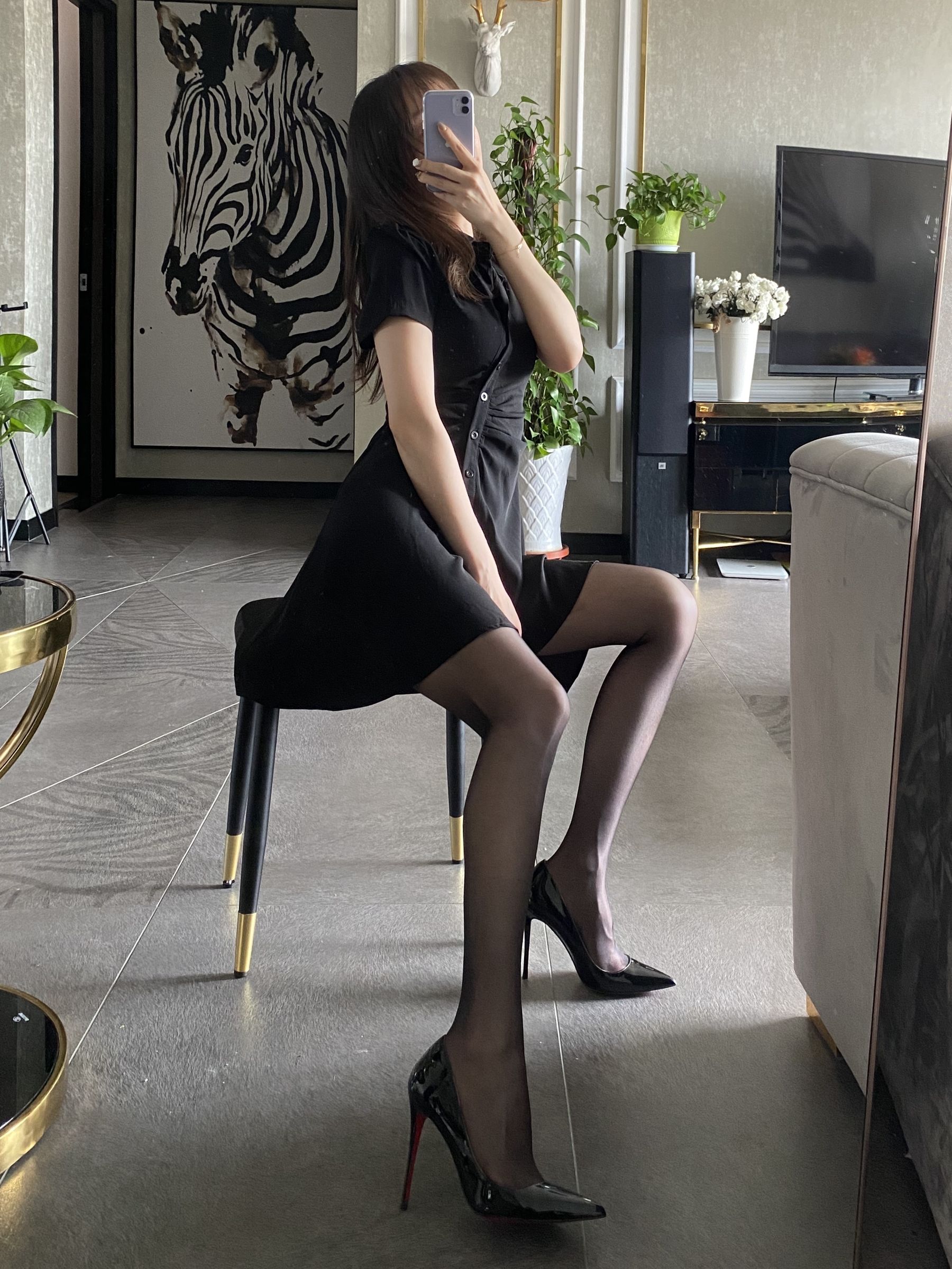 丝足博主麋鹿_Monroe 2020.08.27 黑丝梦想 [34P]