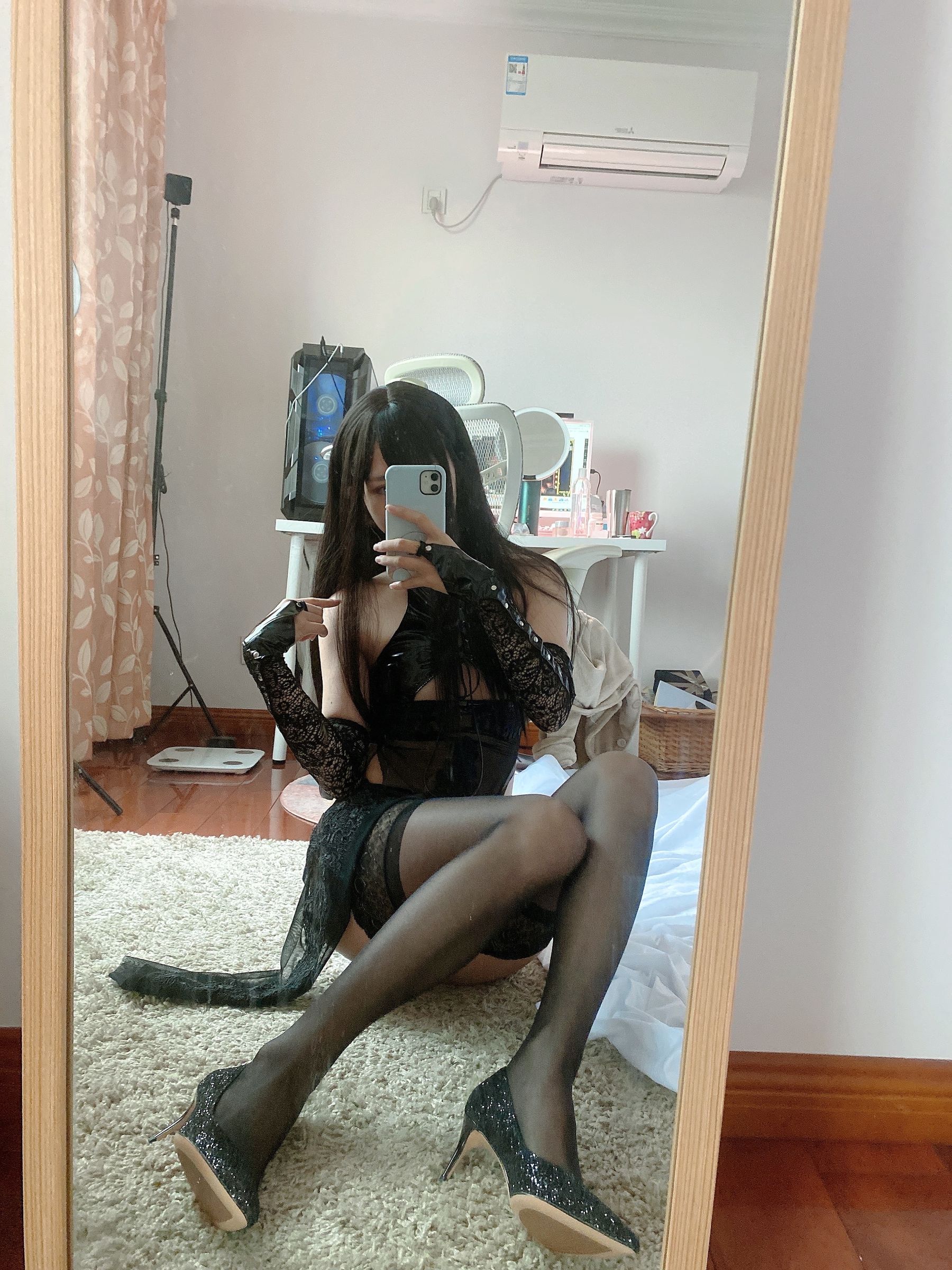 51酱 – 靡烟 [35P]