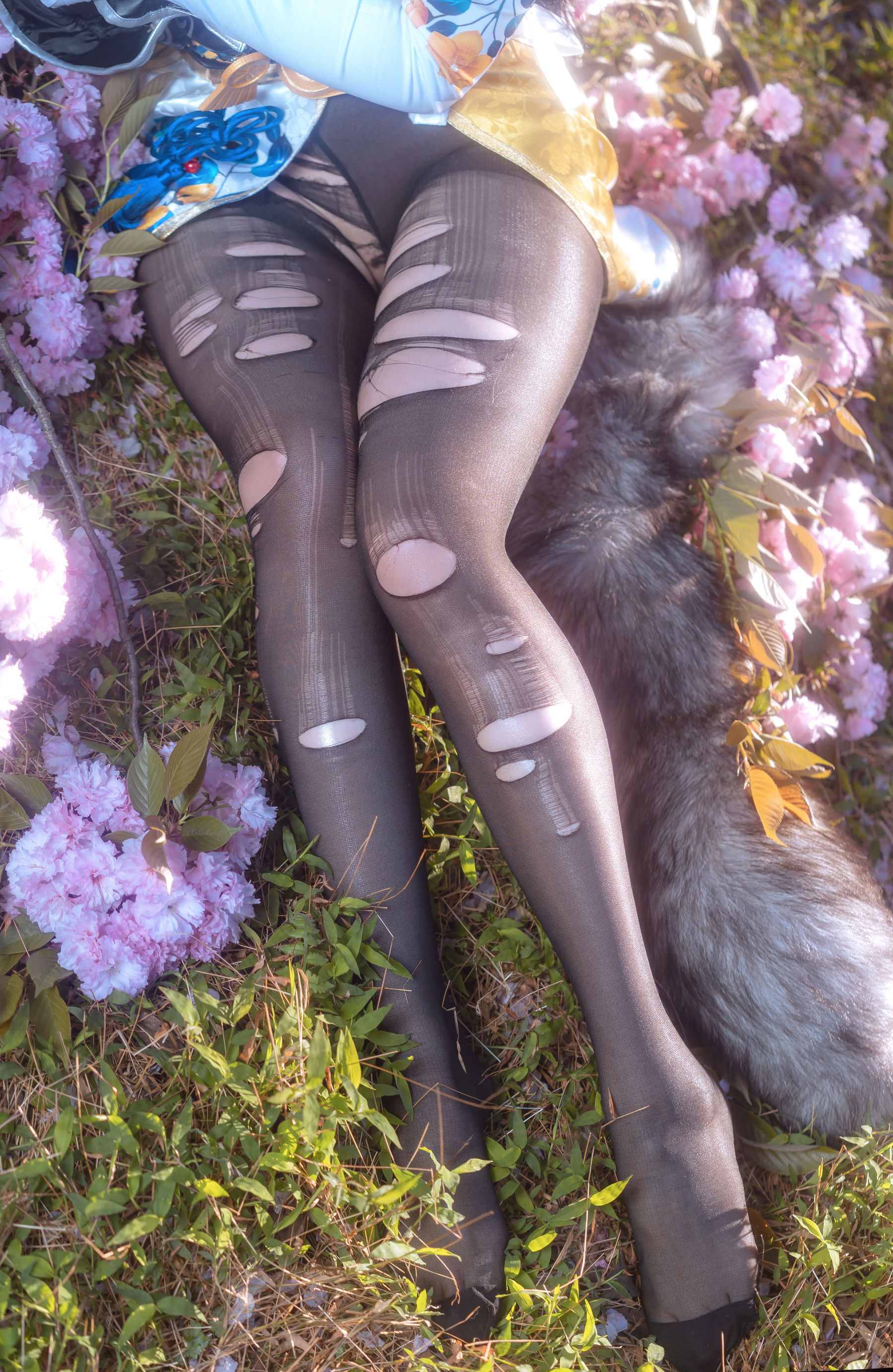 爆机少女喵小吉 – 永劫无间 胡桃 [20P]