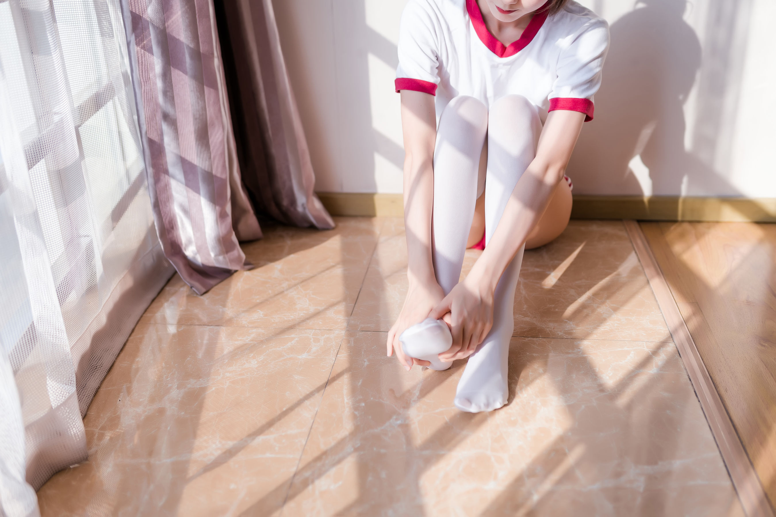 萌系小姐姐木绵绵OwO – 死库水+体操服+女仆 [20P]