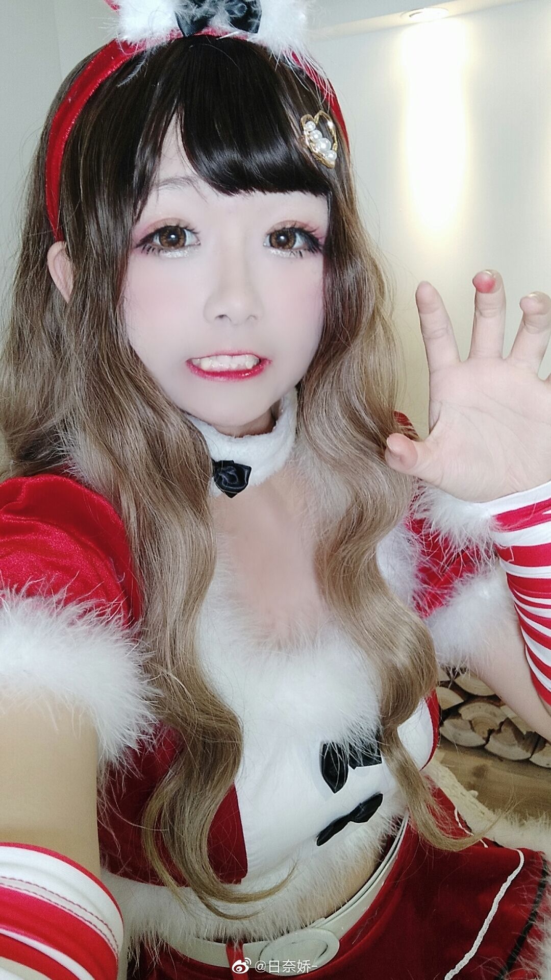 日奈娇 – 圣诞节 [11P]