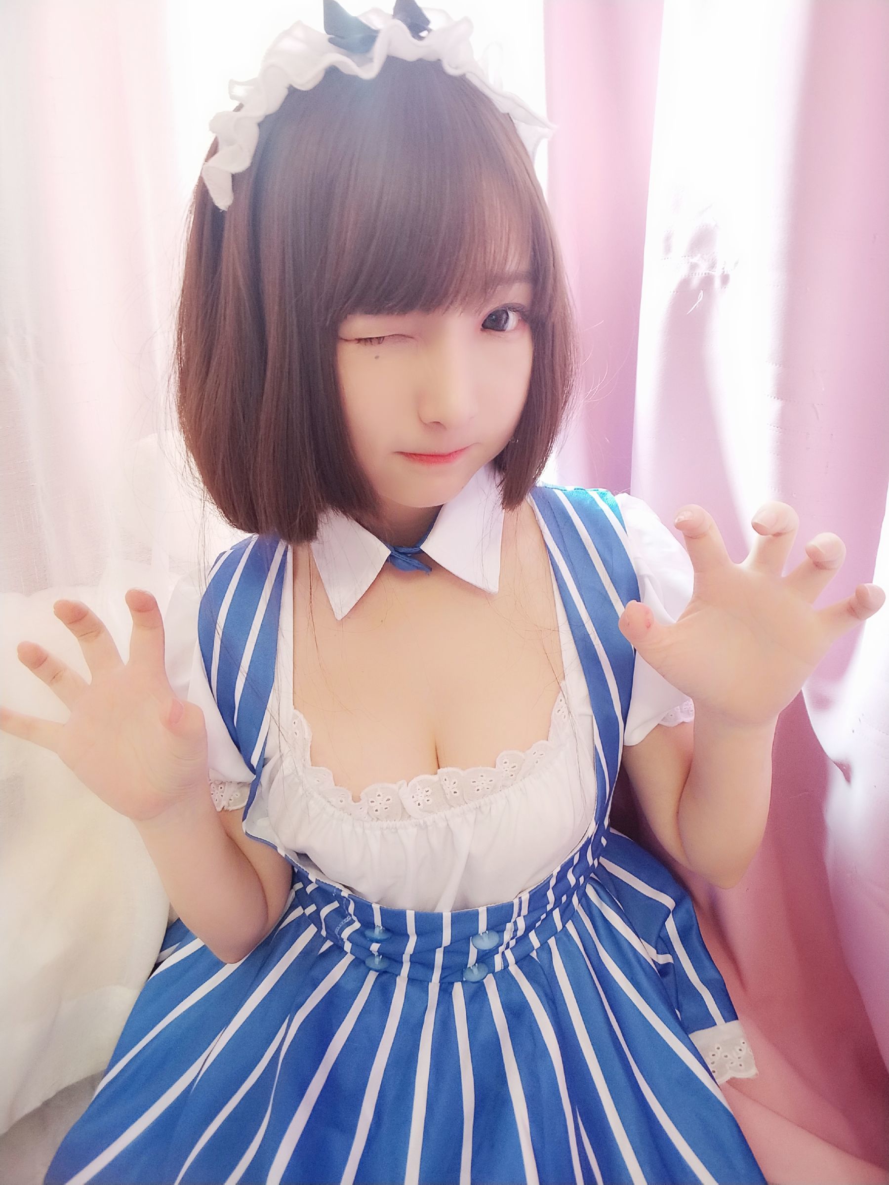 二次元美女古川kagura 加藤惠女仆 [17P]