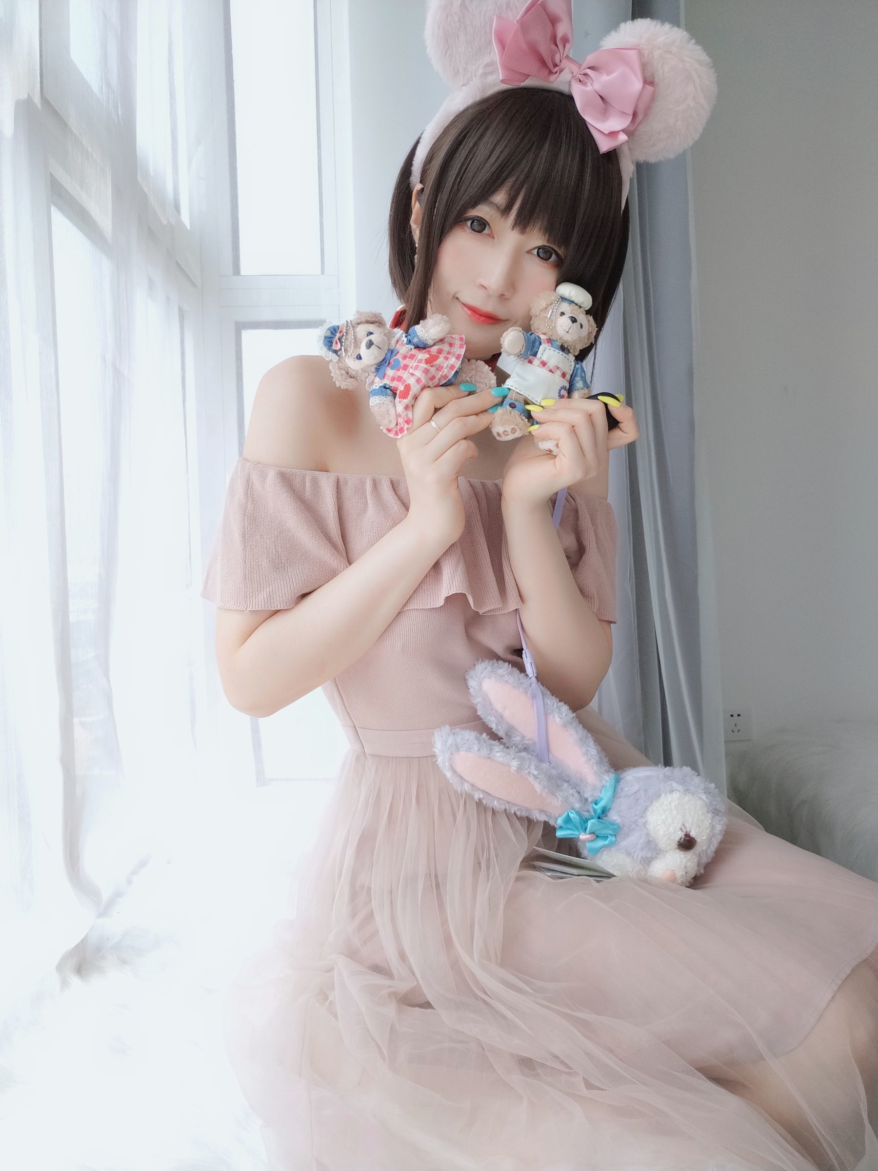 Coser小姐姐白银 – 小猪佩奇 [78P]