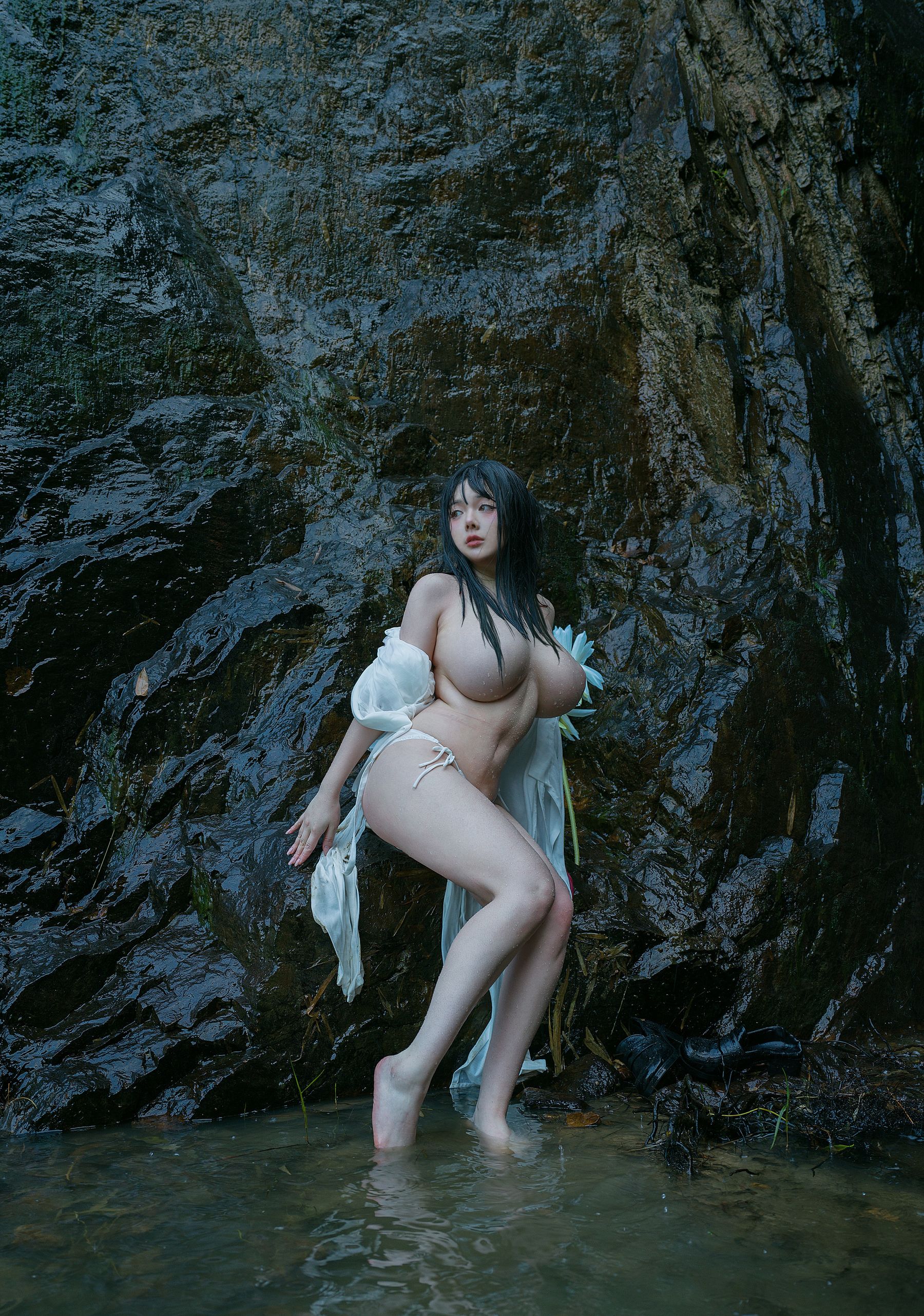 NinJA阿寨寨写真 – 神明巫女 [38P]