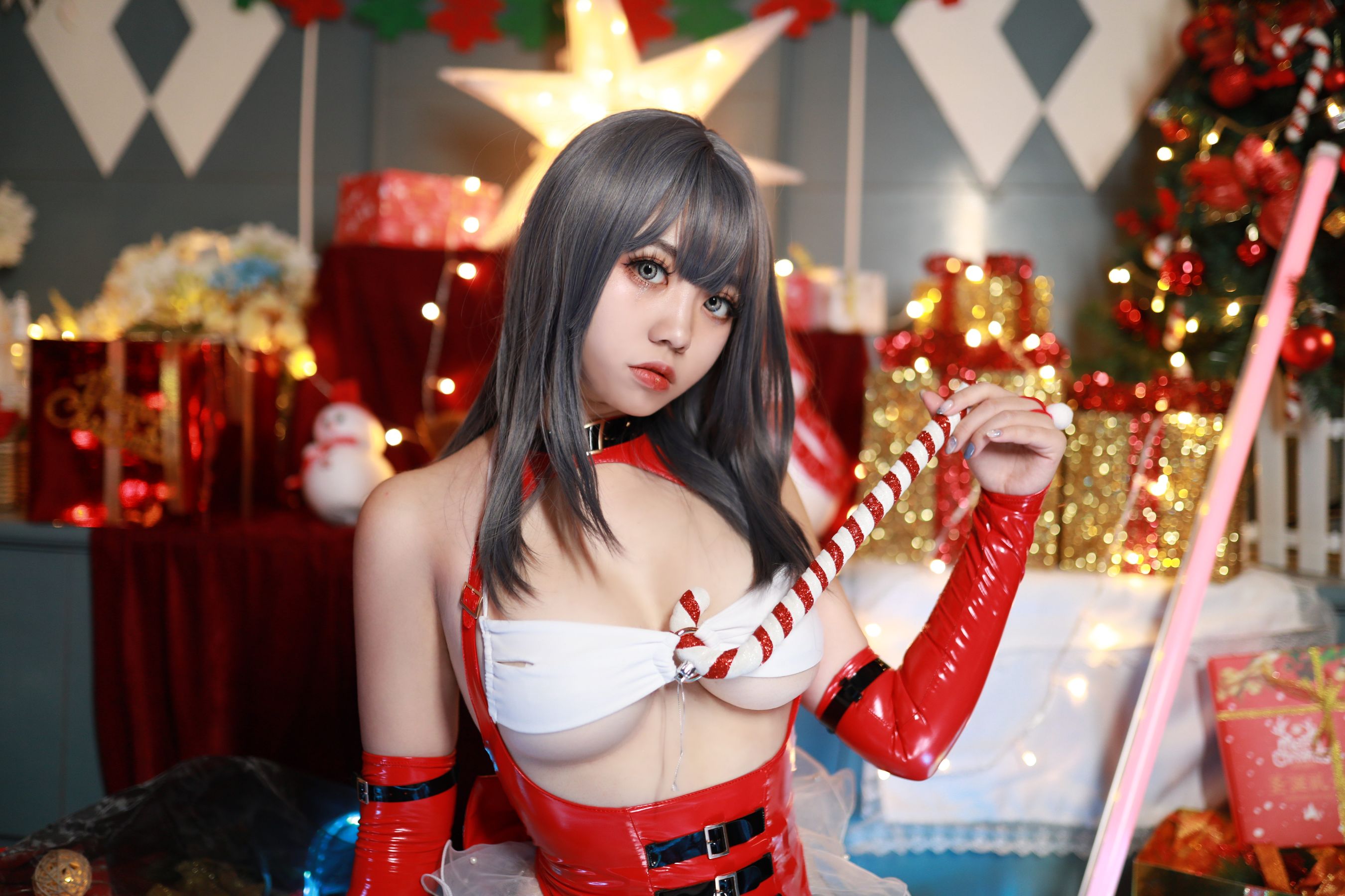 啊日日_Ganlory – 圣诞 [45P]