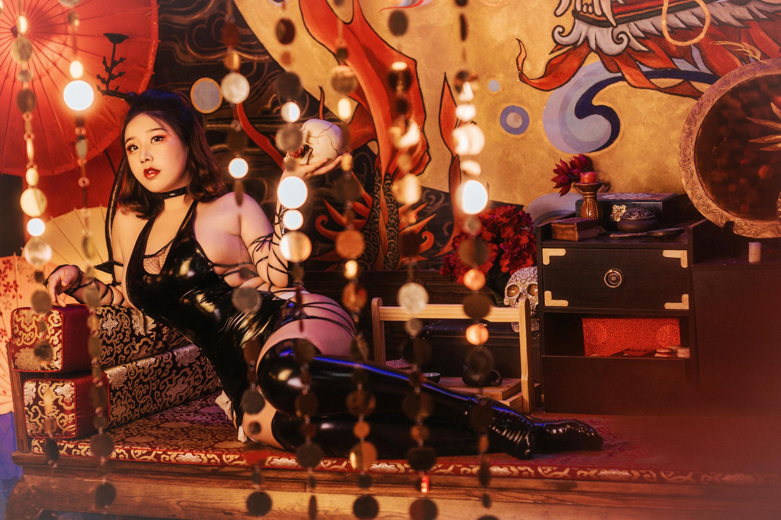 动漫博主穆零Mu0 – 黑胶 [19P]