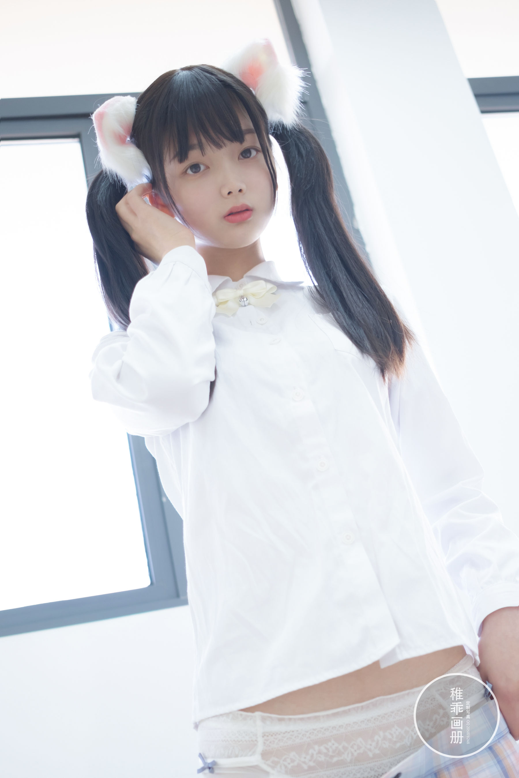 柴系小乖(稚乖画册) – 夜夜 80D 白丝JK [63P]