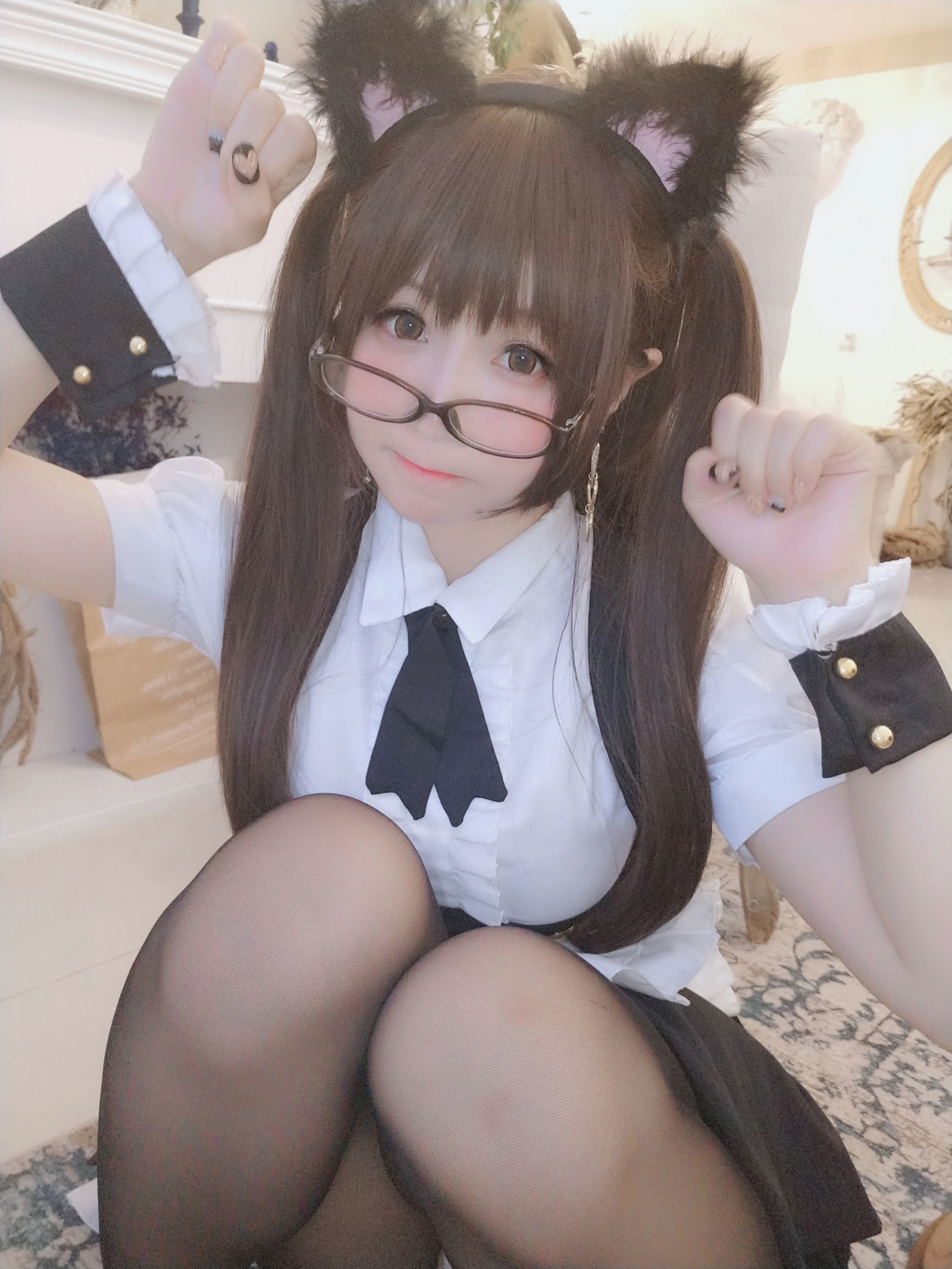 [萝莉COS] 摇摇乐yoyo – 黑丝女仆 [59P]