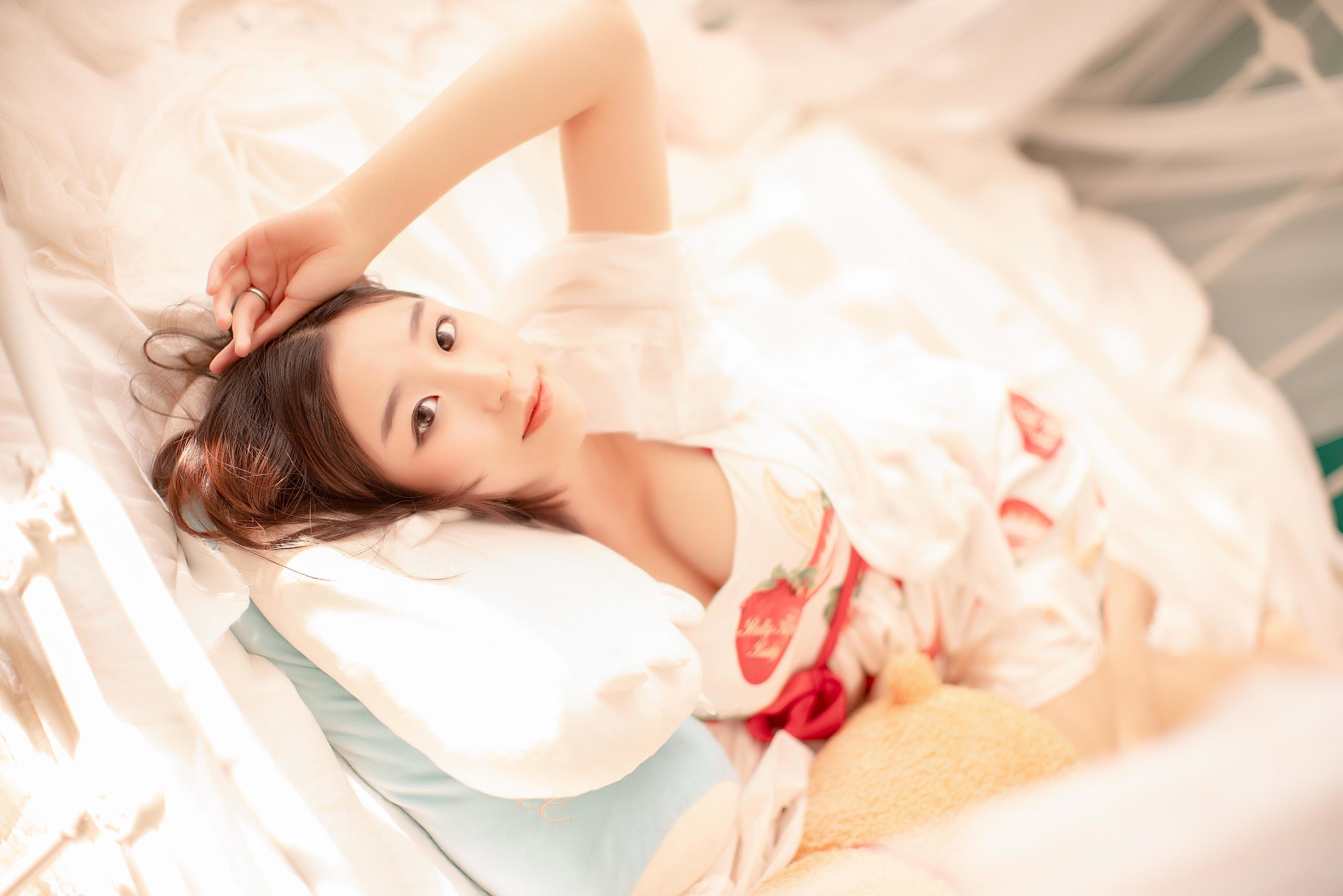 动漫博主穆零Mu0 – 小草莓 [26P]