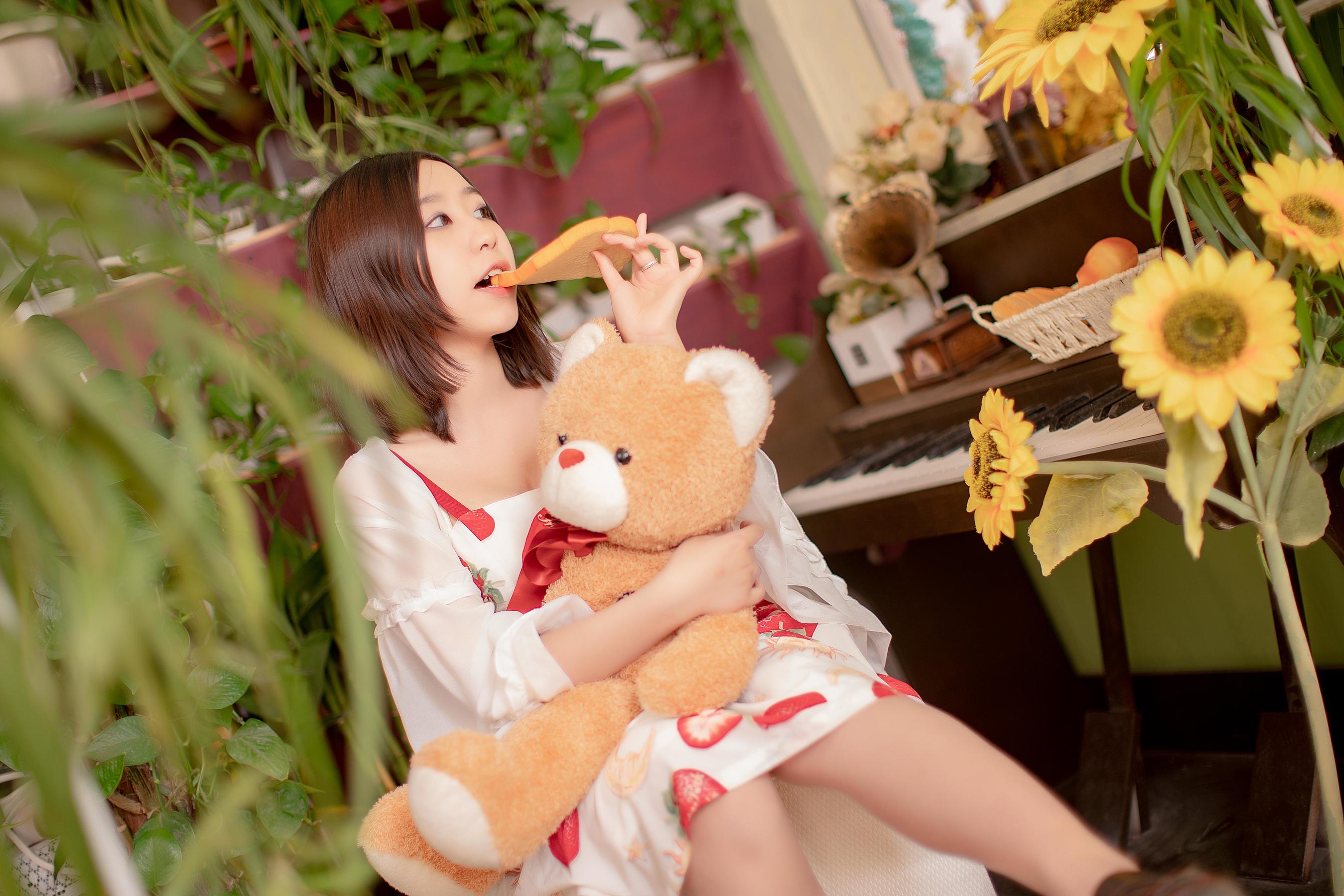 动漫博主穆零Mu0 – 小草莓 [26P]