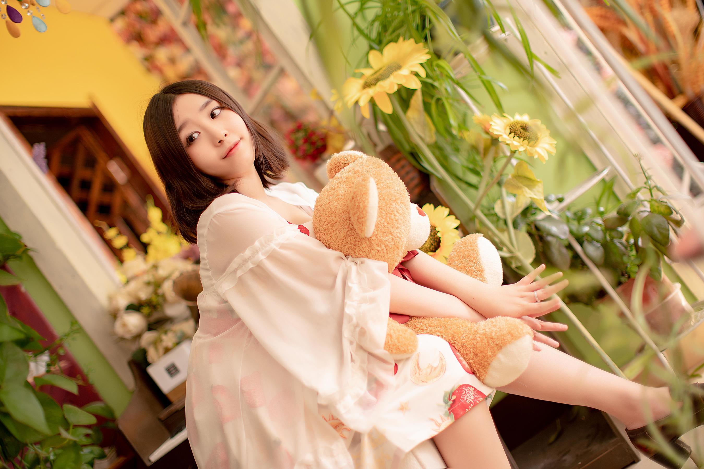 动漫博主穆零Mu0 – 小草莓 [26P]