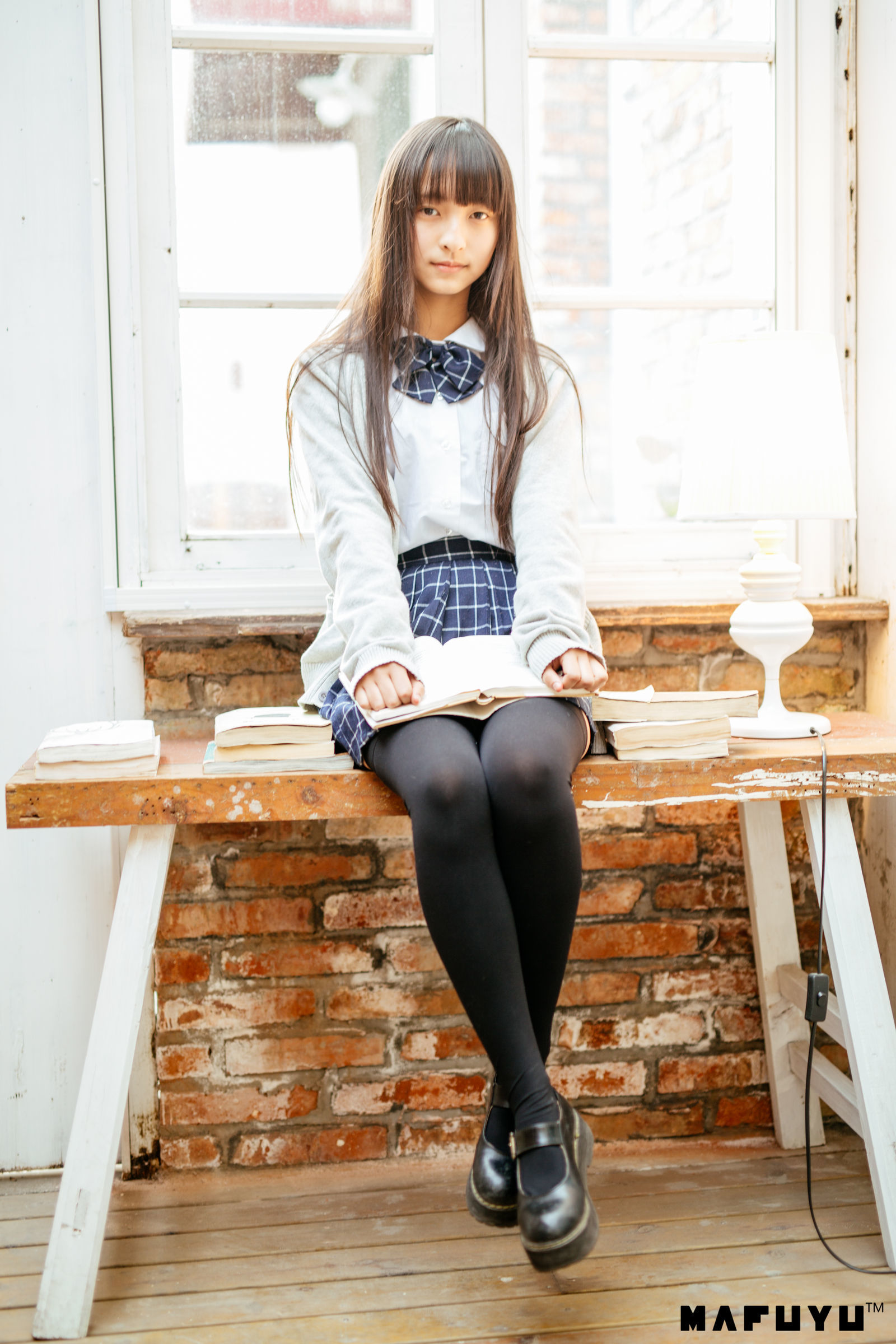 [萝莉COS] 神楽板真冬 JK学生系列套图 [47P]