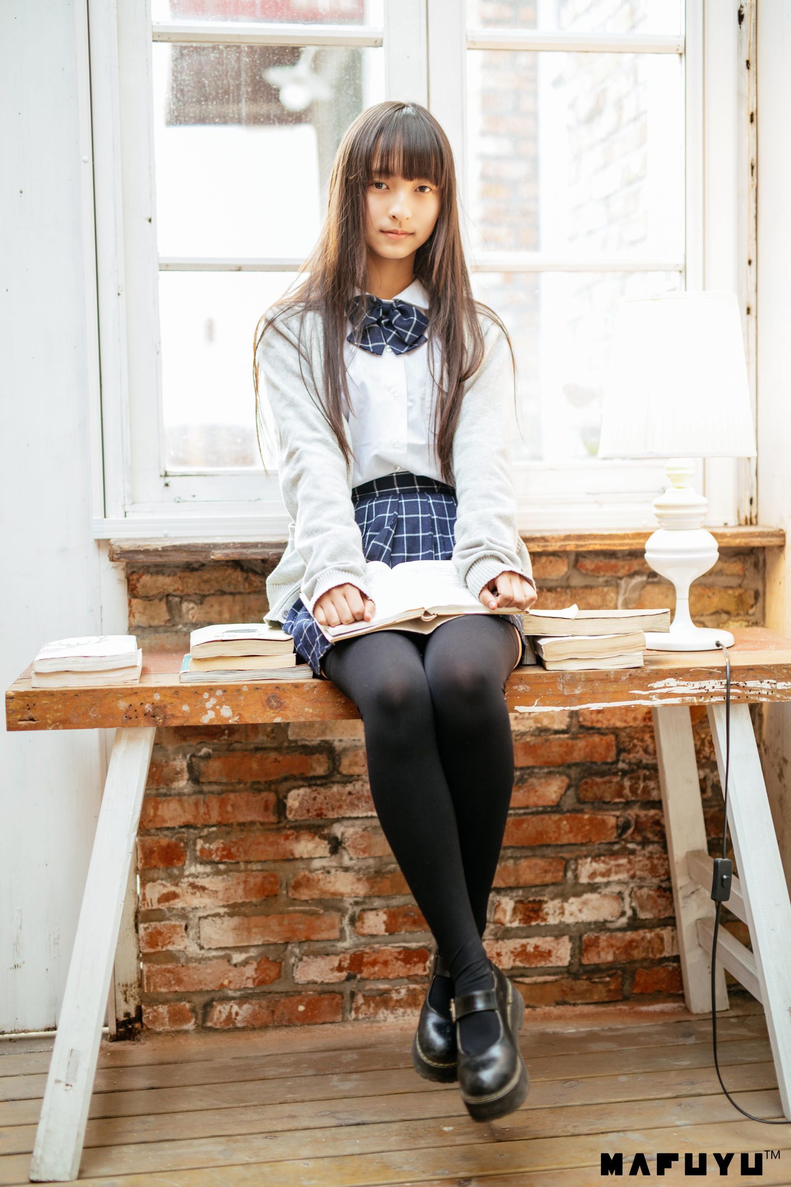 [萝莉COS] 神楽板真冬 JK学生系列套图 [47P]