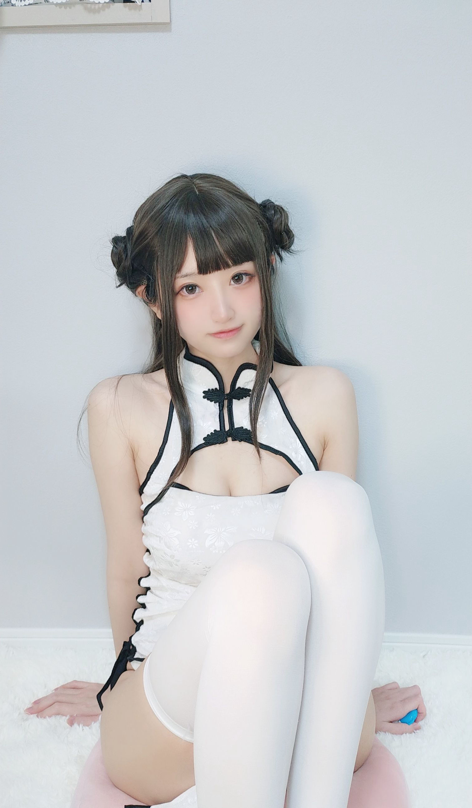 千阳(ちよ) – 旗袍 [15P]