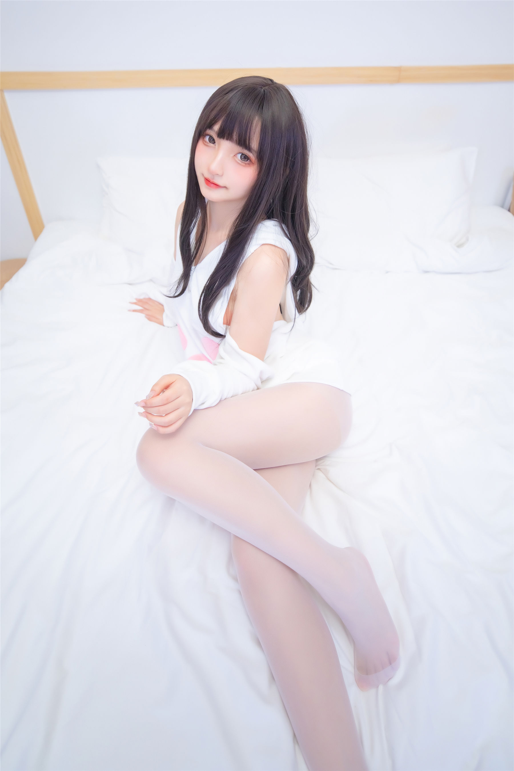 萝莉神楽板真冬 白猫咪 [20P]