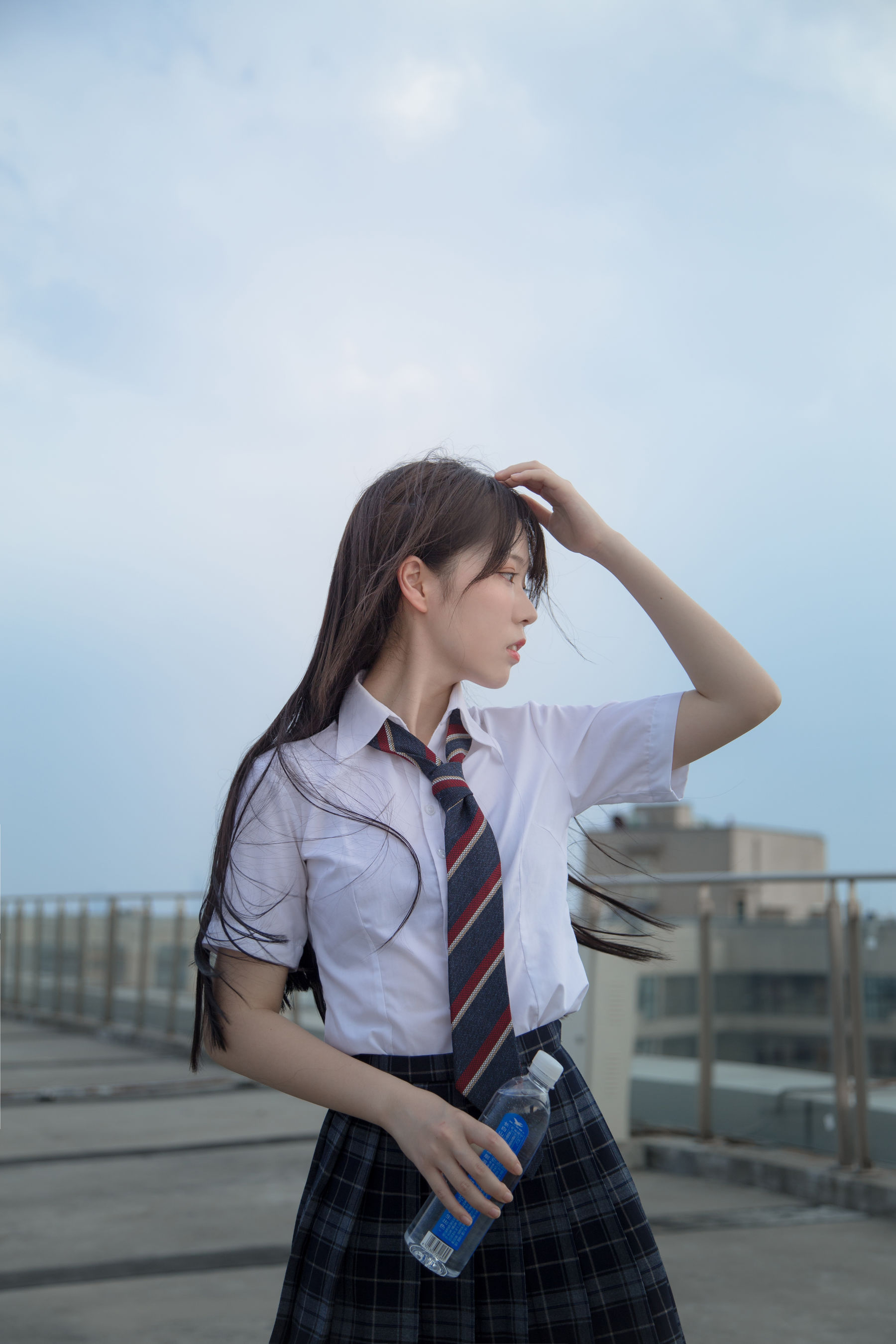 可爱妹子Fushii_海堂 – 饮水 [17P]