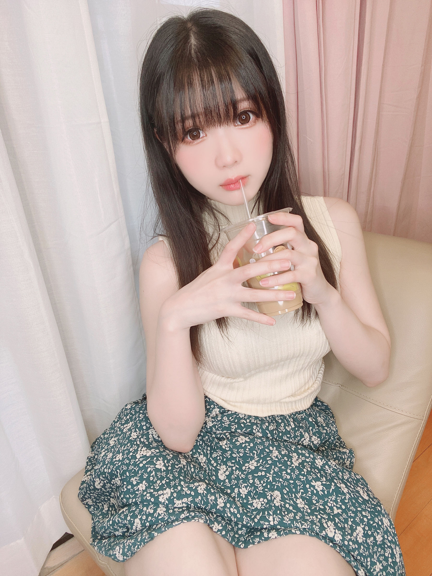 微博妹纸霜月shimo – お疲れ様でした！ [10P]