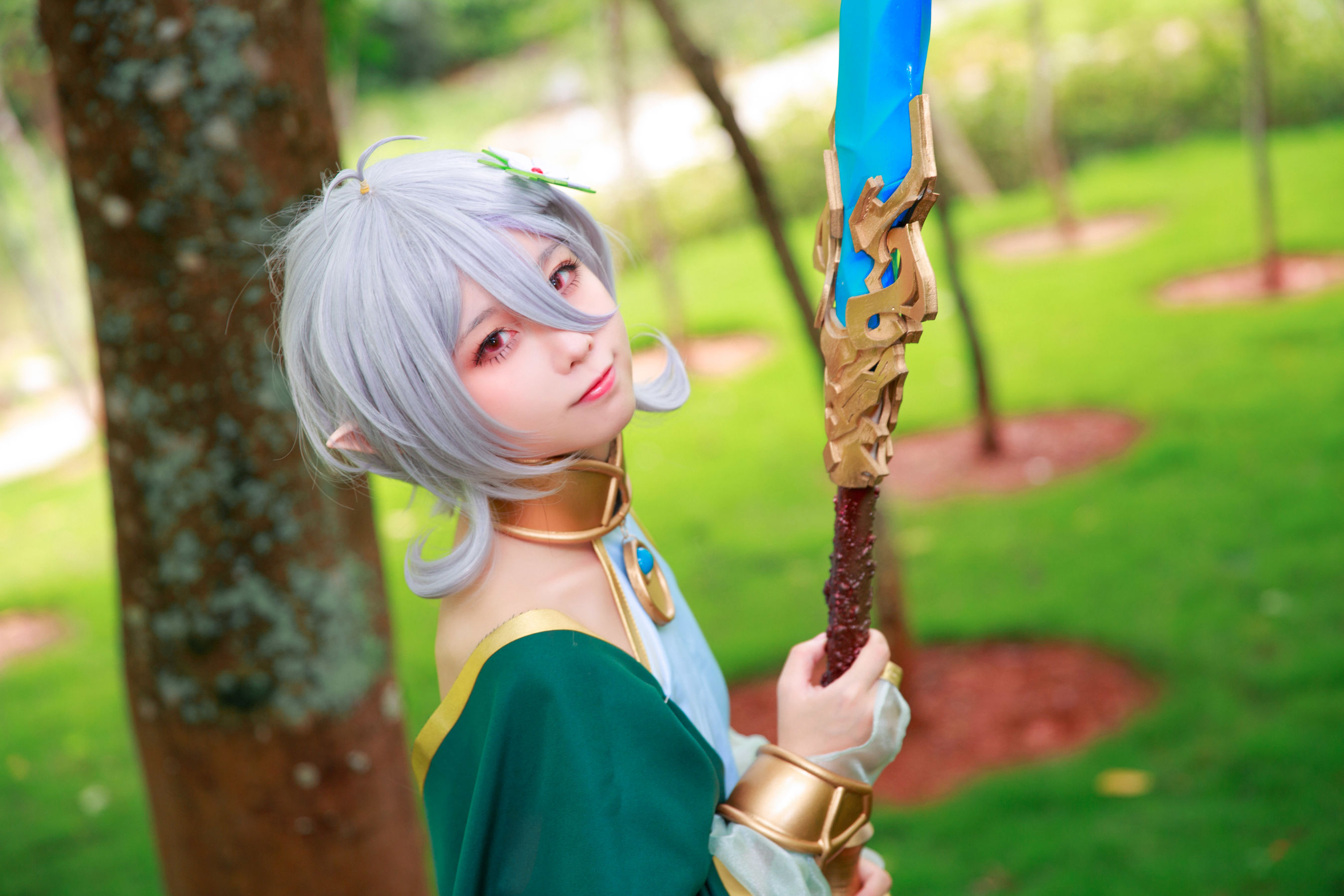 动漫博主G44不会受伤 – 可可萝 [16P]