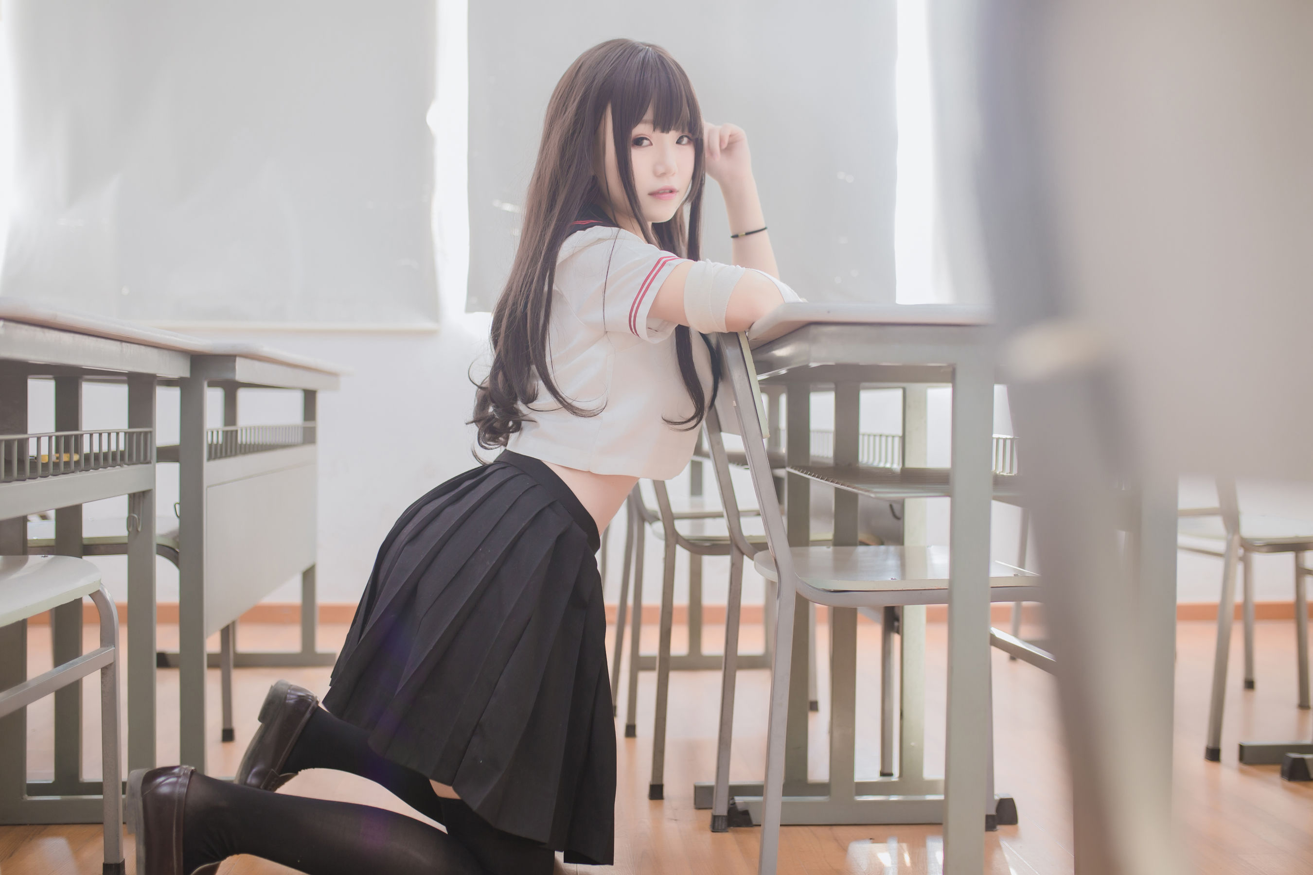 [萝莉COS] Yoko宅夏《黑丝JK》 [39P]