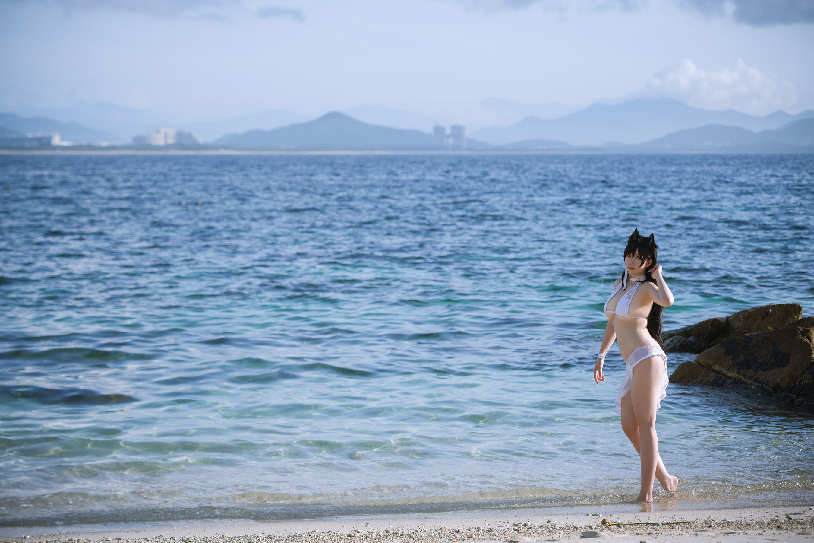 微肉感萌妹是本末末 – 爱宕泳装 [23P]