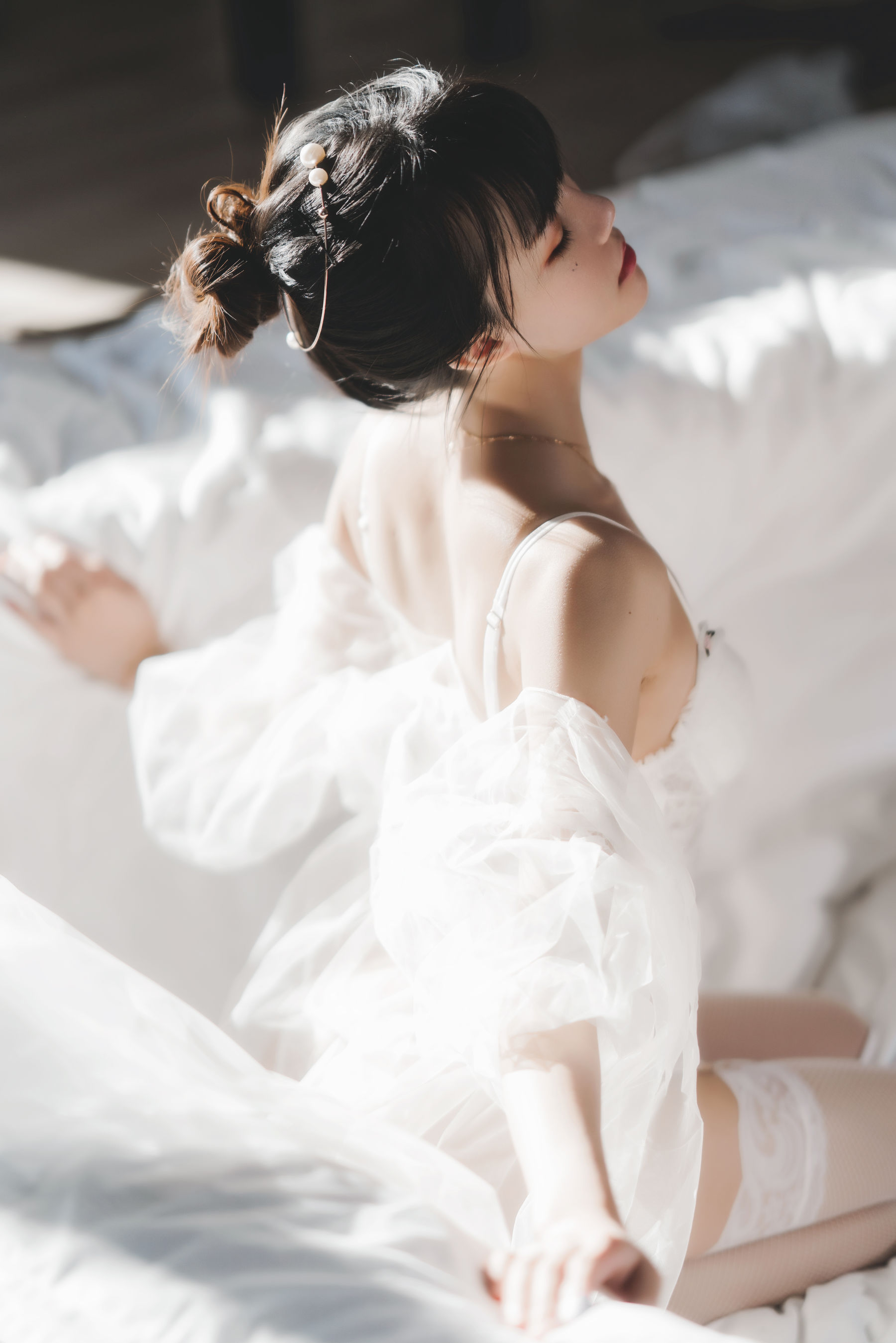 桜桃喵 – 白纱糖01 [35P]