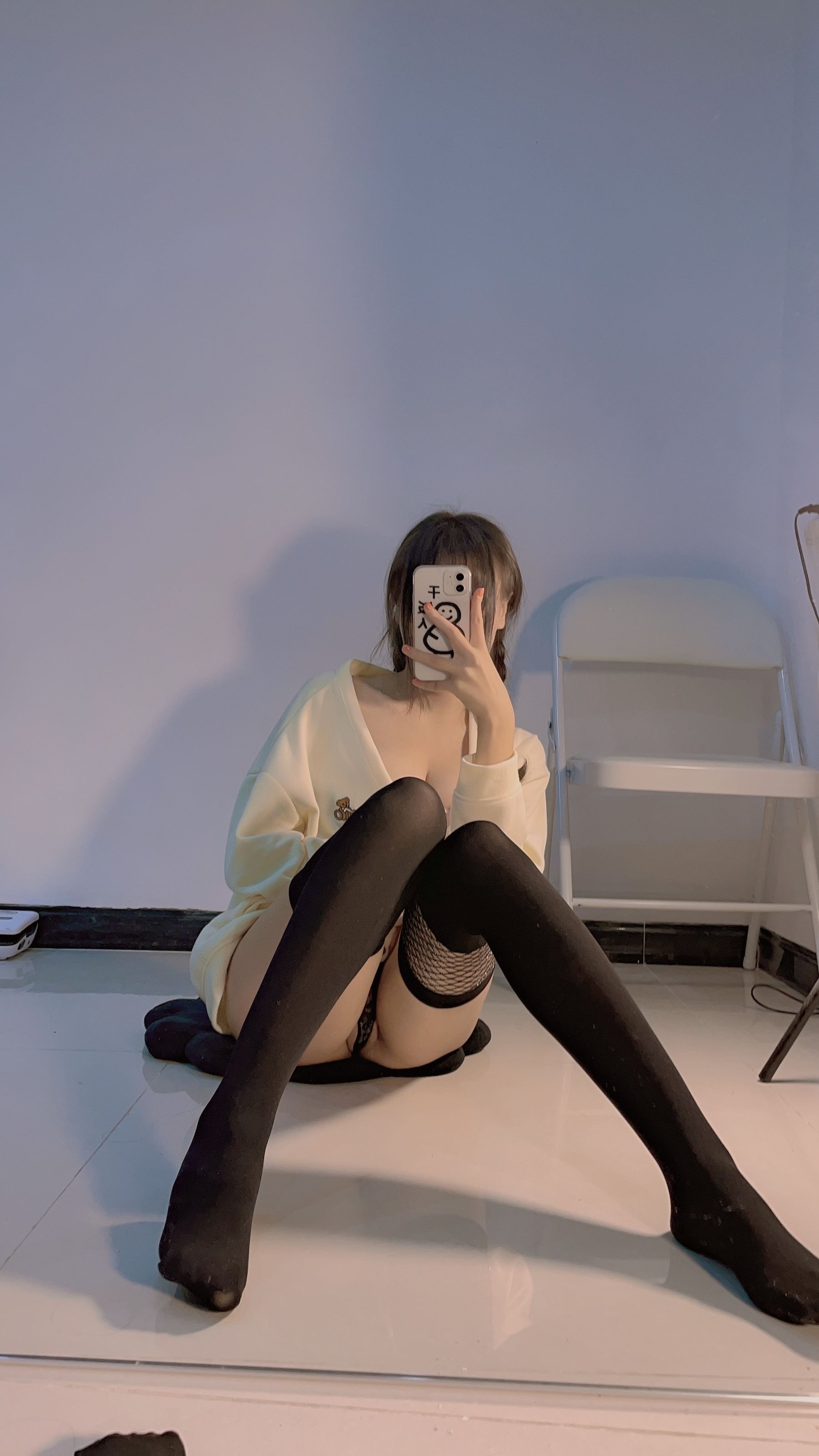 宁酱 – 黑丝女仆 [75P]