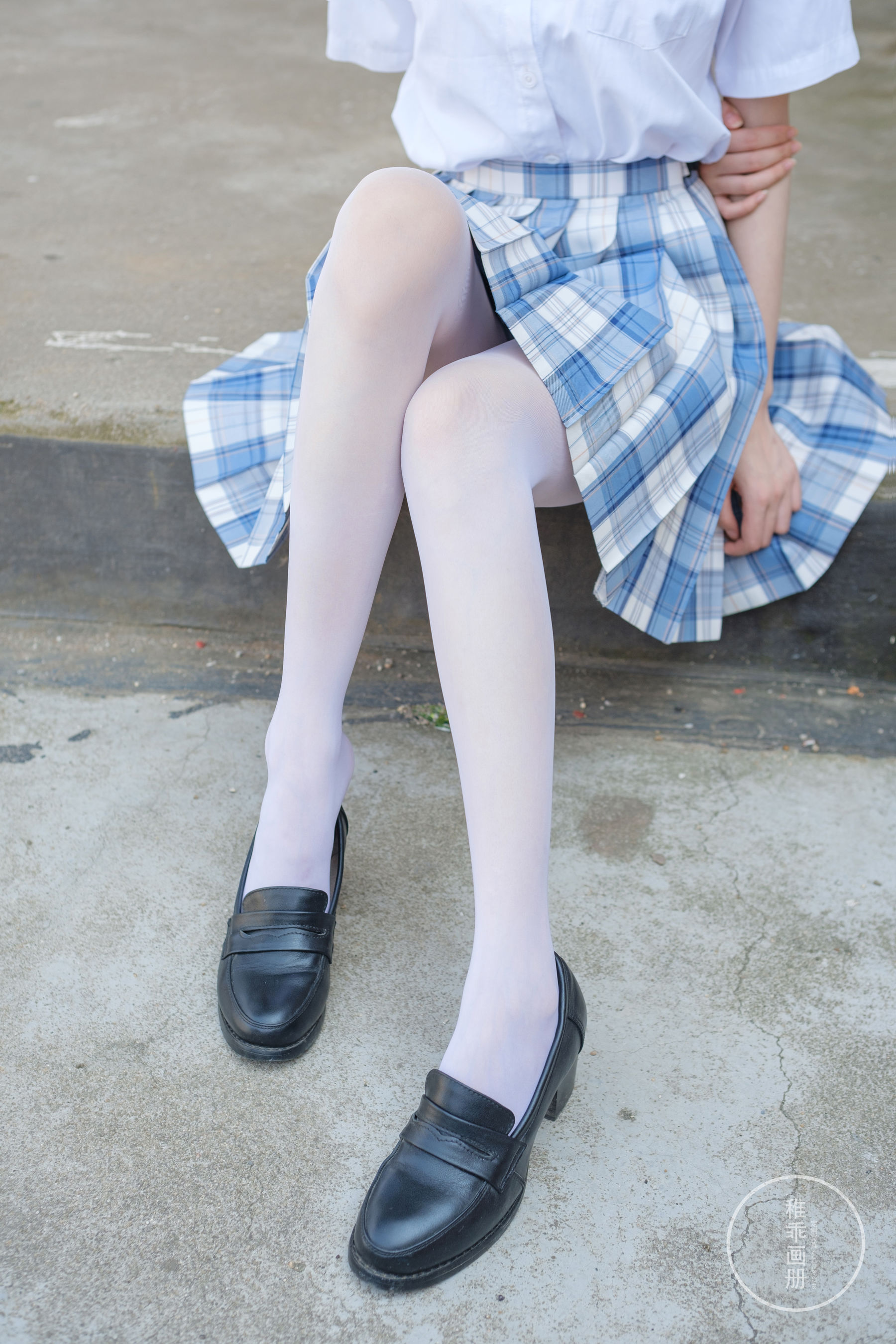 柴系小乖(稚乖画册) – 新年福利 [43P]