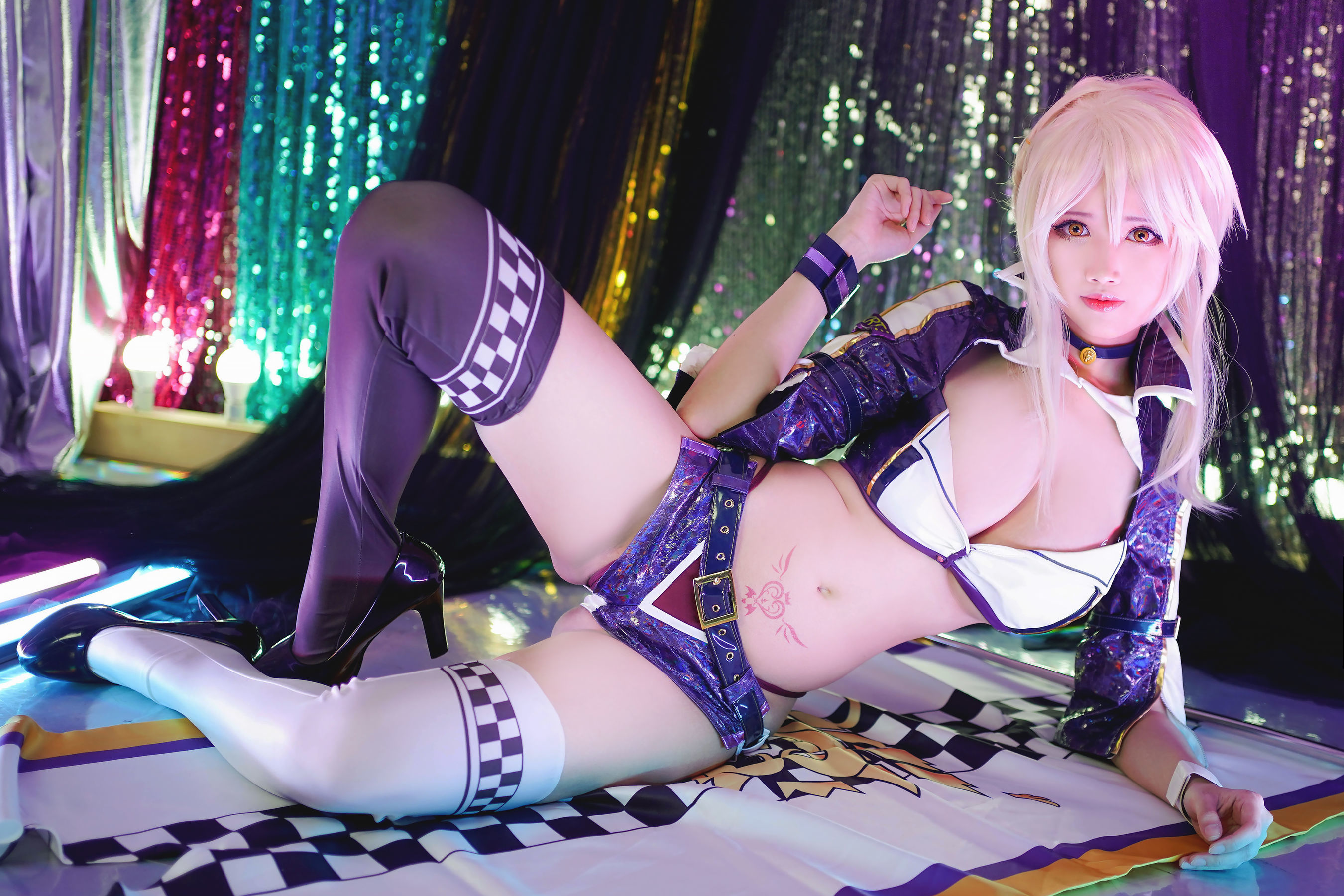 Coser萱-KaYa – 阿尔托莉雅 赛车 [15P]