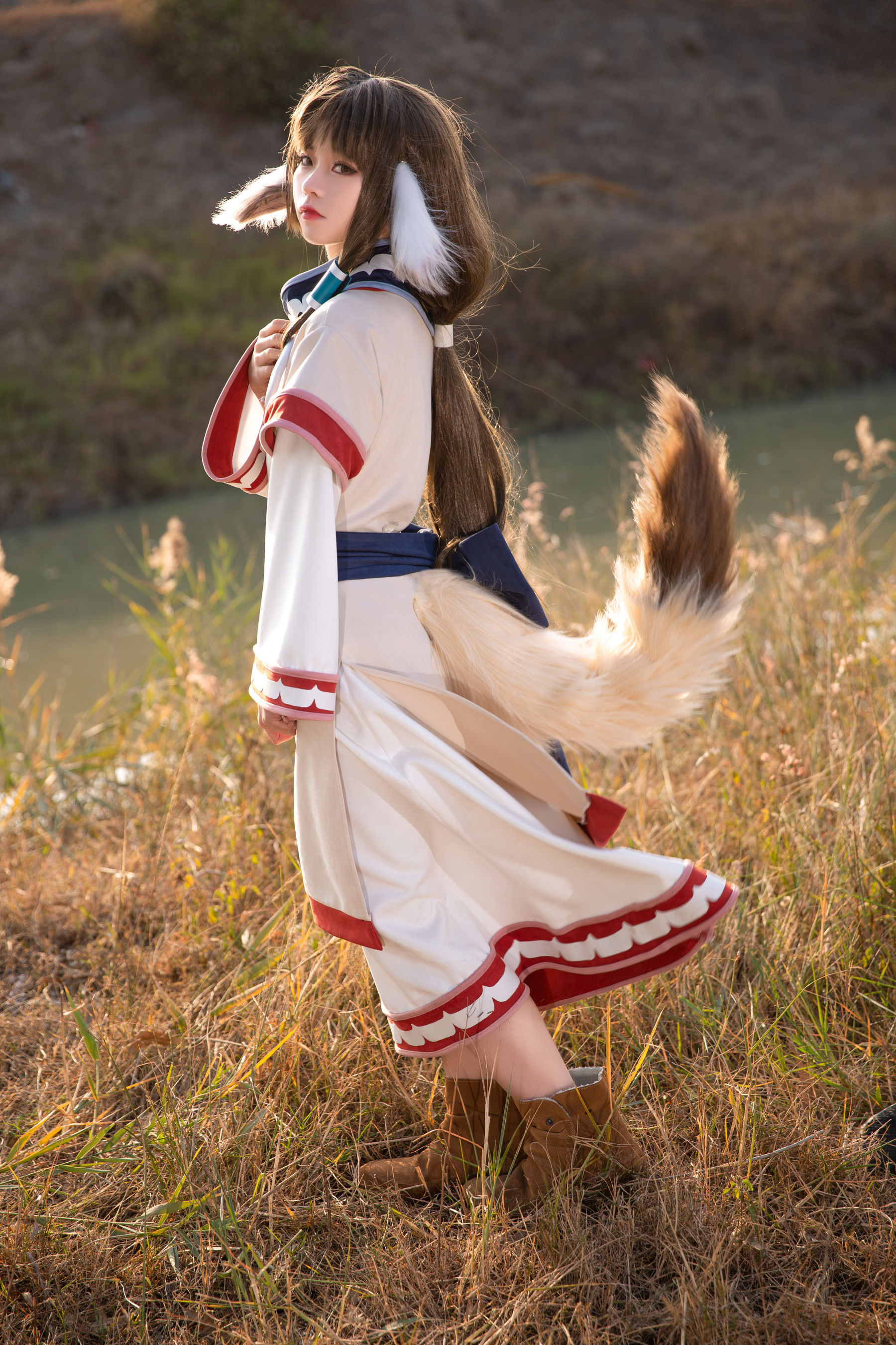 动漫博主G44不会受伤 – 艾露露 [17P]