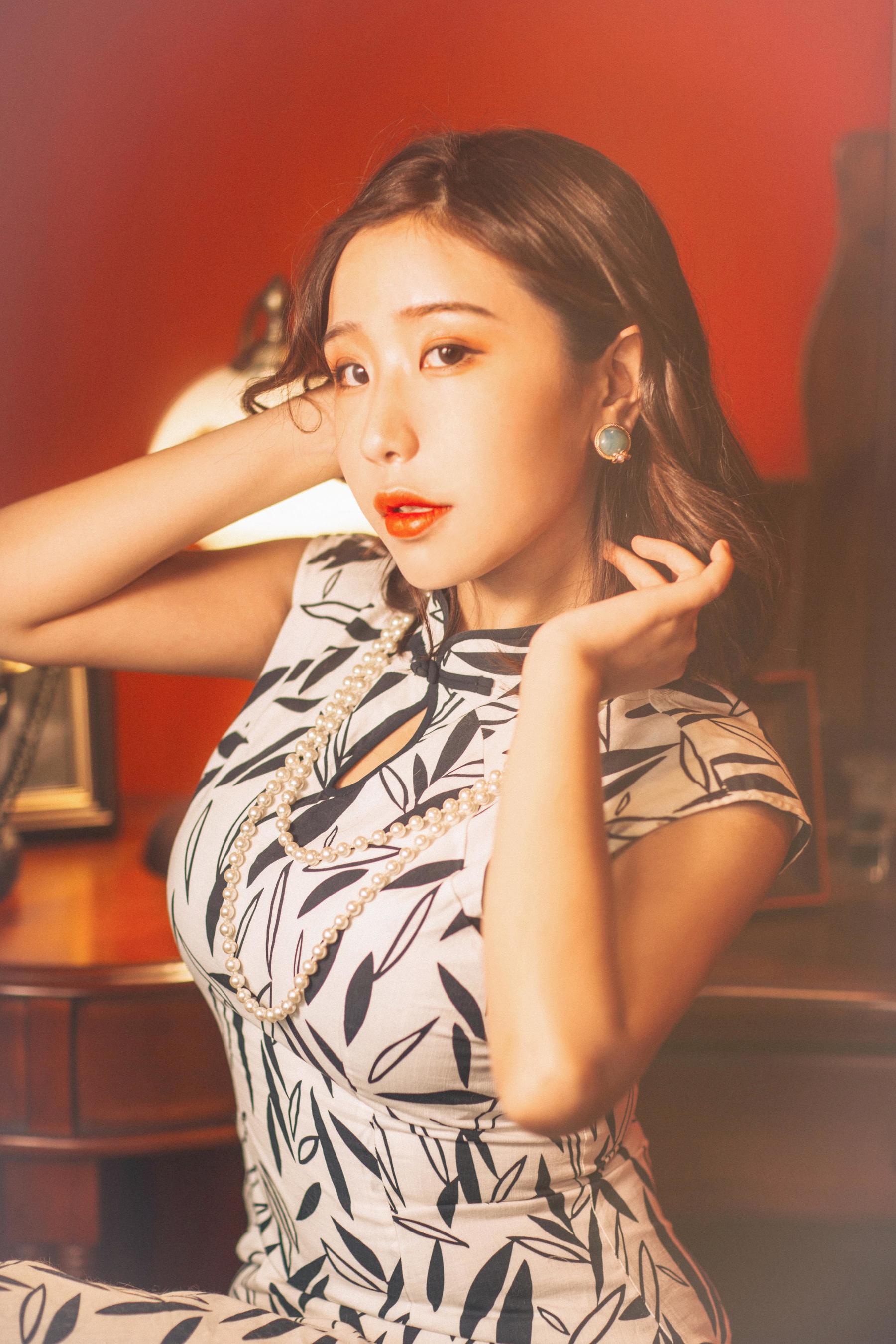 动漫博主穆零Mu0 – 旗袍 [20P]