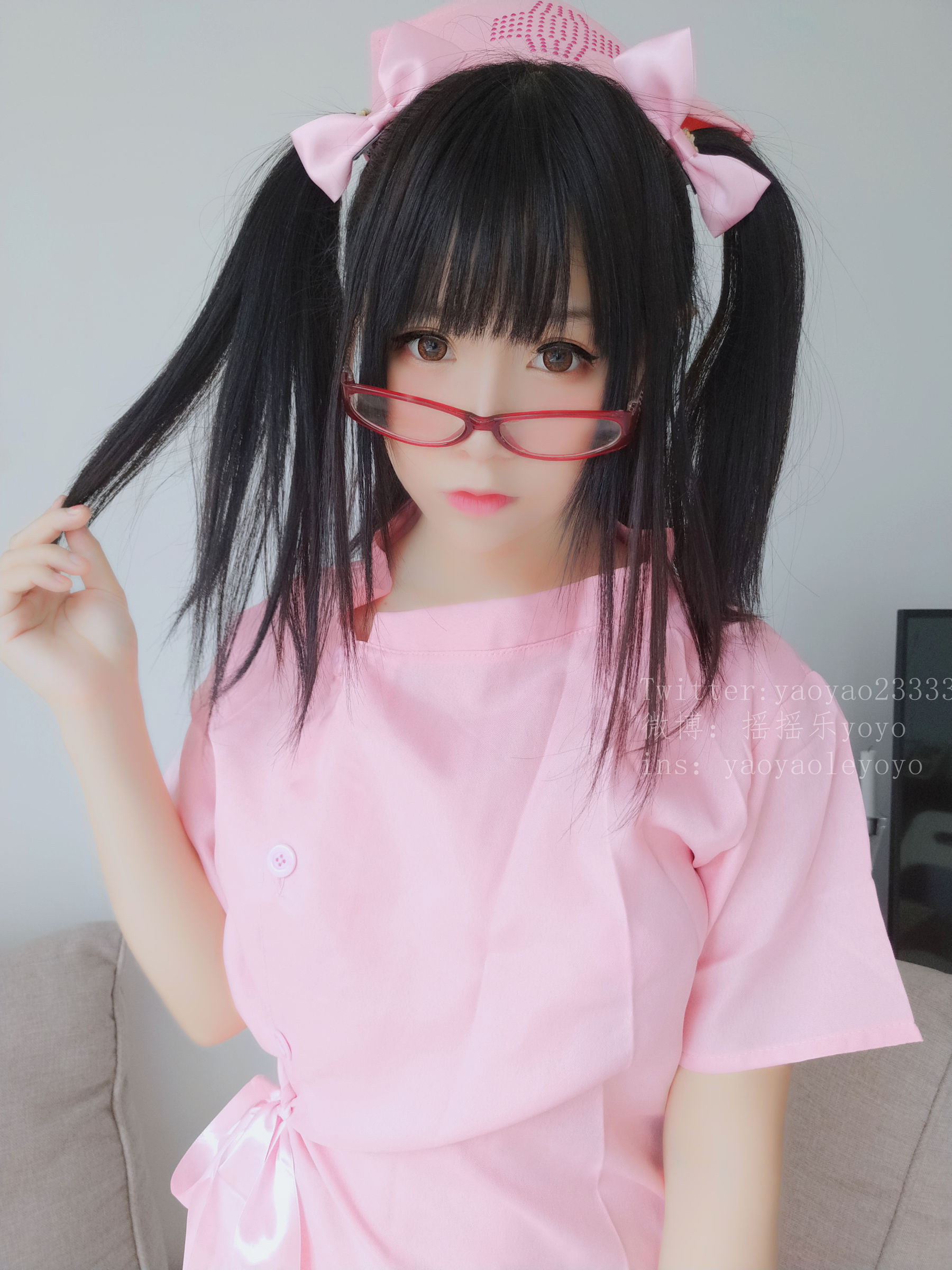 萌妹子Coser摇摇乐yoyo 可爱粉色护士 [101P]
