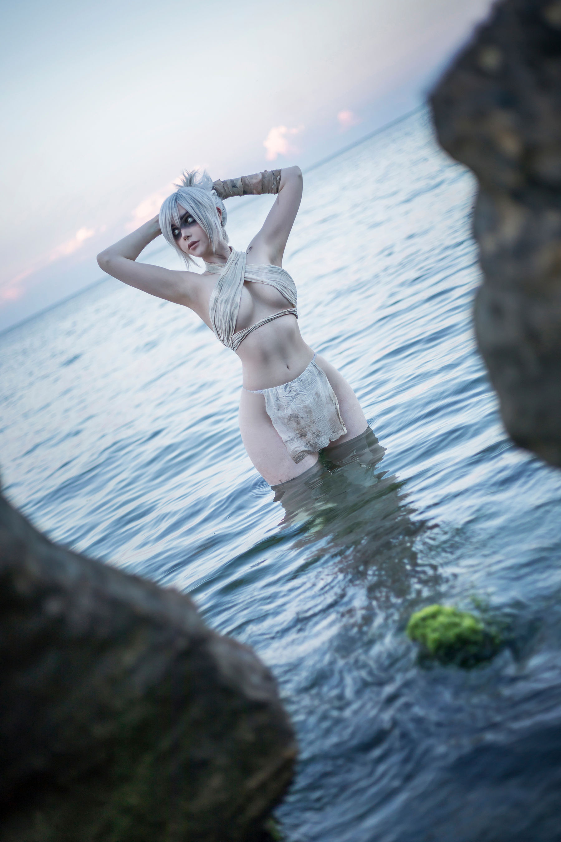 国外美女SayaTheFox – 放逐之刃 [14P]