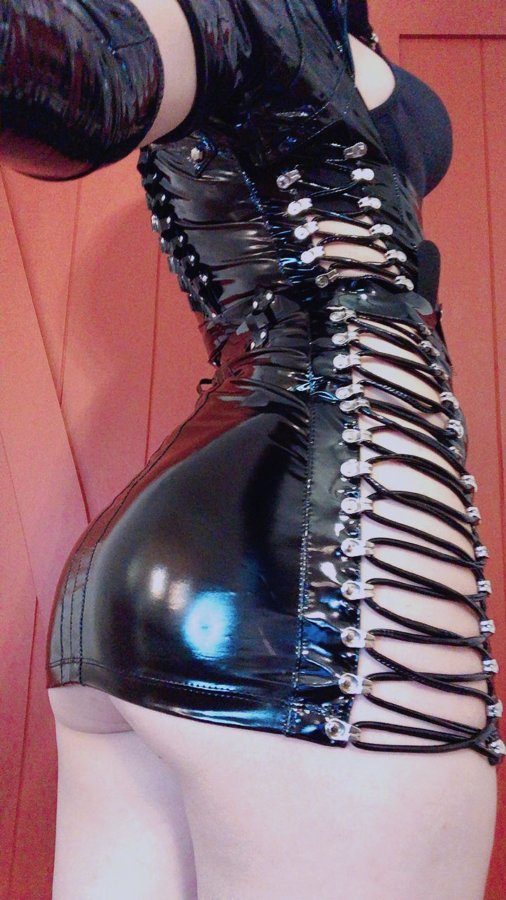 MisswarmJ – Nurse 2B phone contents [13P]